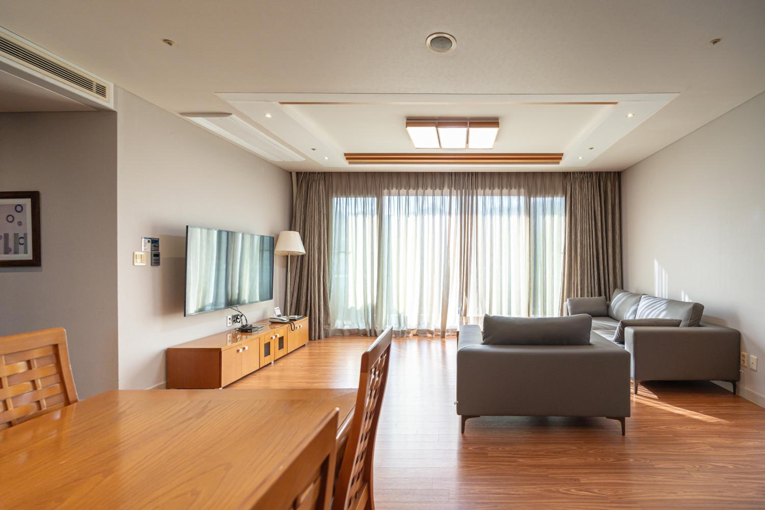 Elysian Gangchon Resort