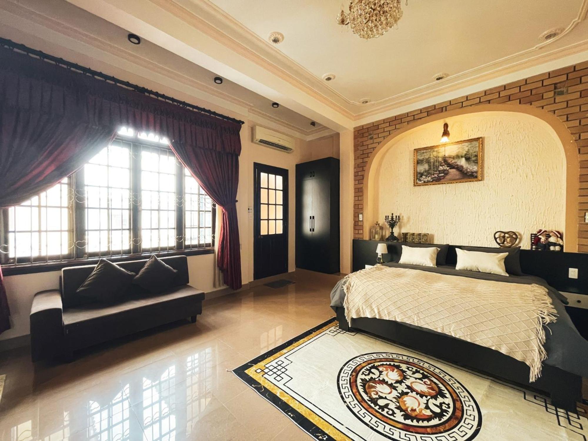 Perfume Homestay Huế