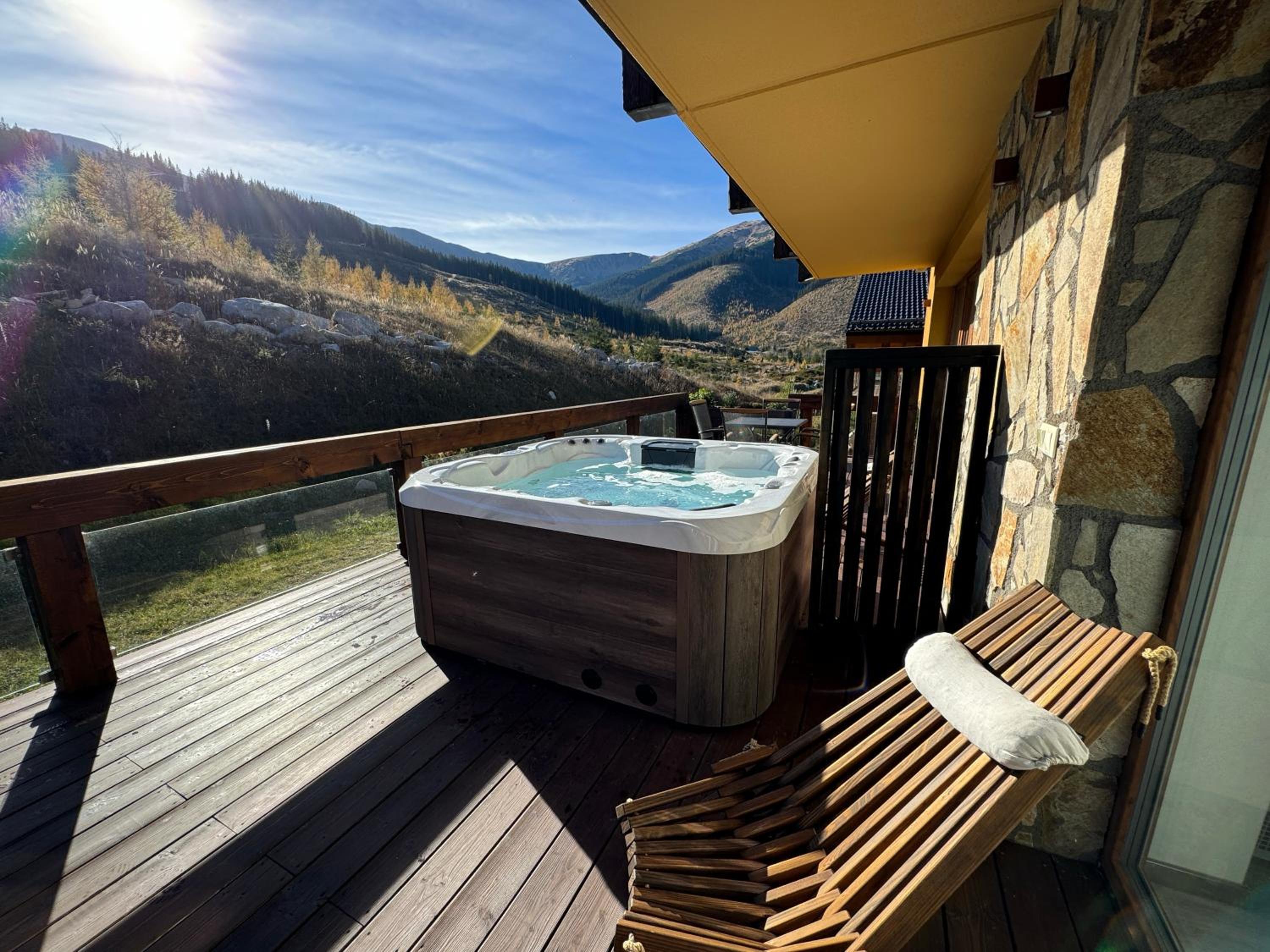 CHALET MOUNTAIN