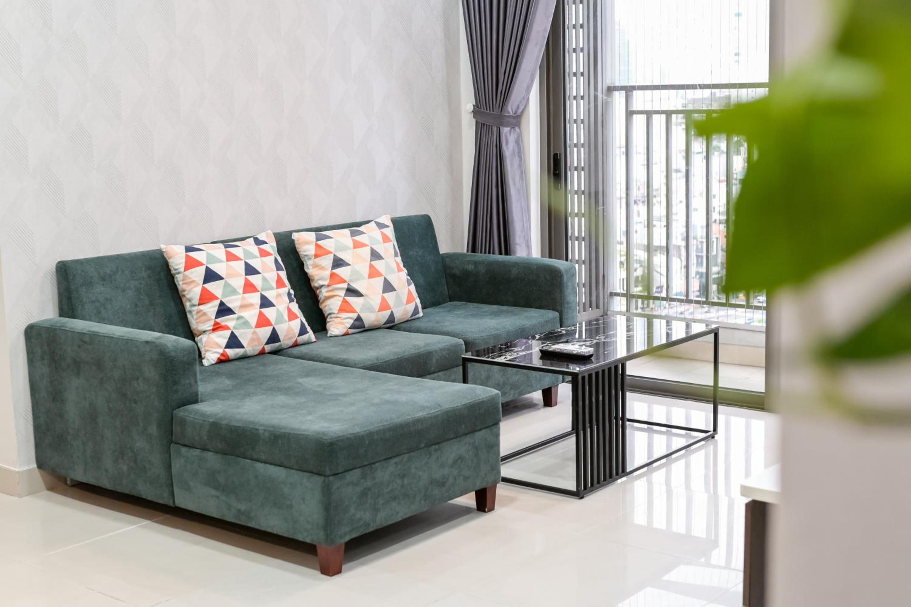 Sài Gòn Quận 4 - Căn Hộ Rivergate, Miễn Phí Hồ Bơi