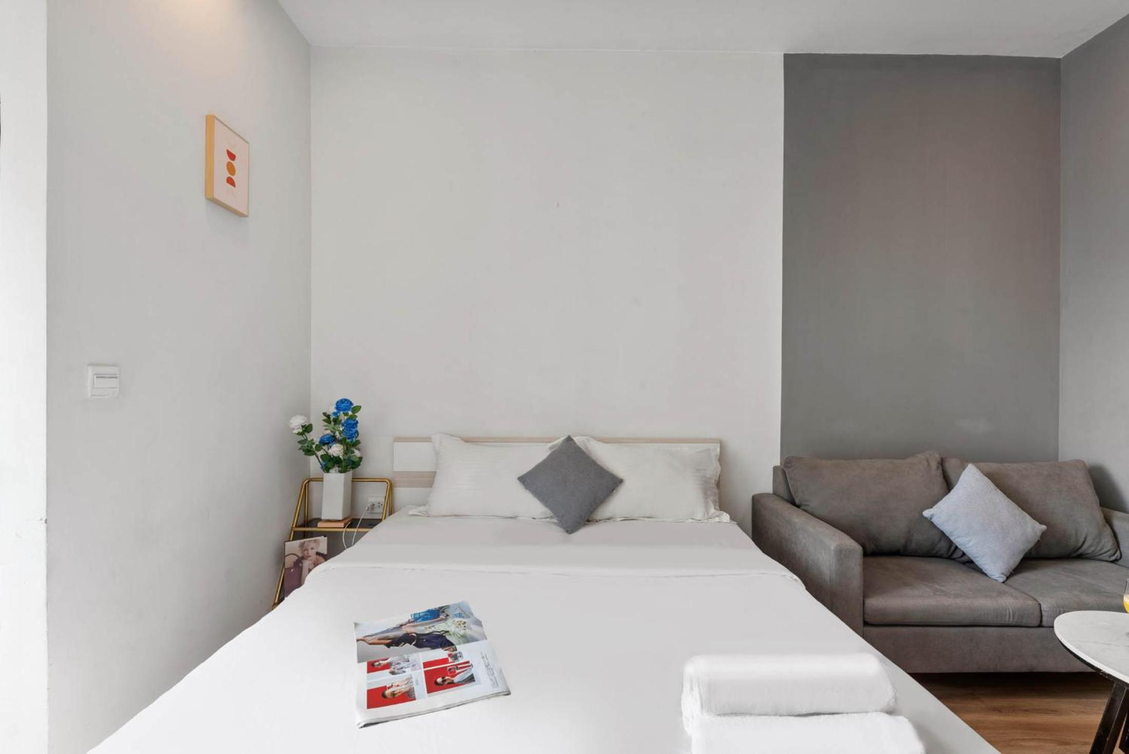 Sài Gòn Quận 4 - Căn Hộ Rivergate, Miễn Phí Hồ Bơi