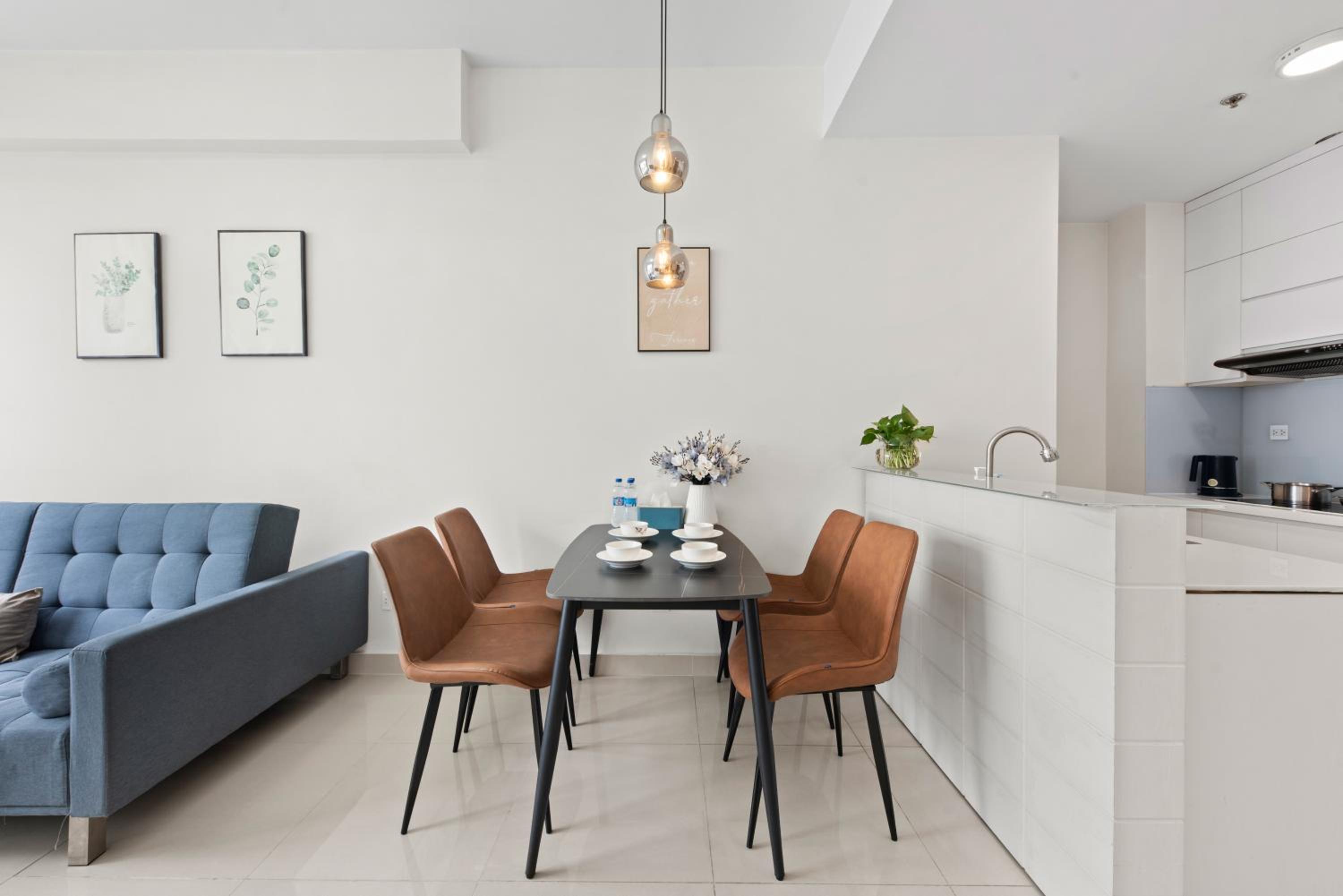 Sài Gòn Quận 4 - Căn Hộ Rivergate, Miễn Phí Hồ Bơi