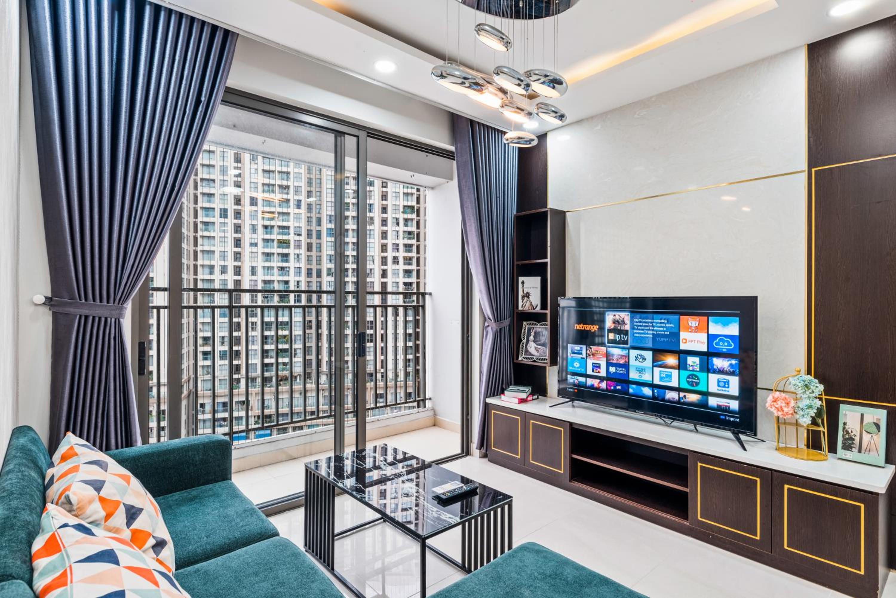 Sài Gòn Quận 4 - Căn Hộ Rivergate, Miễn Phí Hồ Bơi