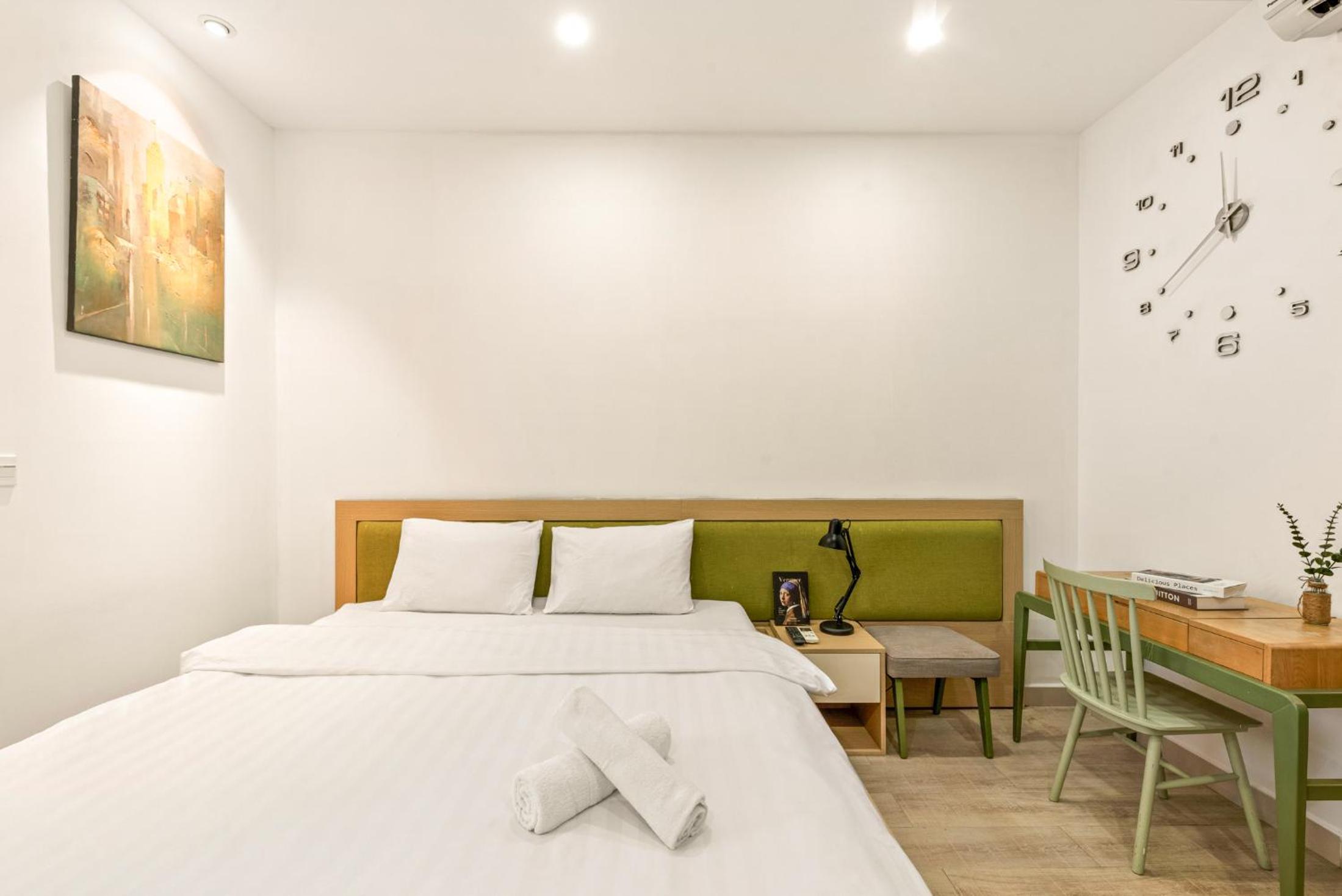 Sài Gòn Quận 4 - Căn Hộ Rivergate, Miễn Phí Hồ Bơi