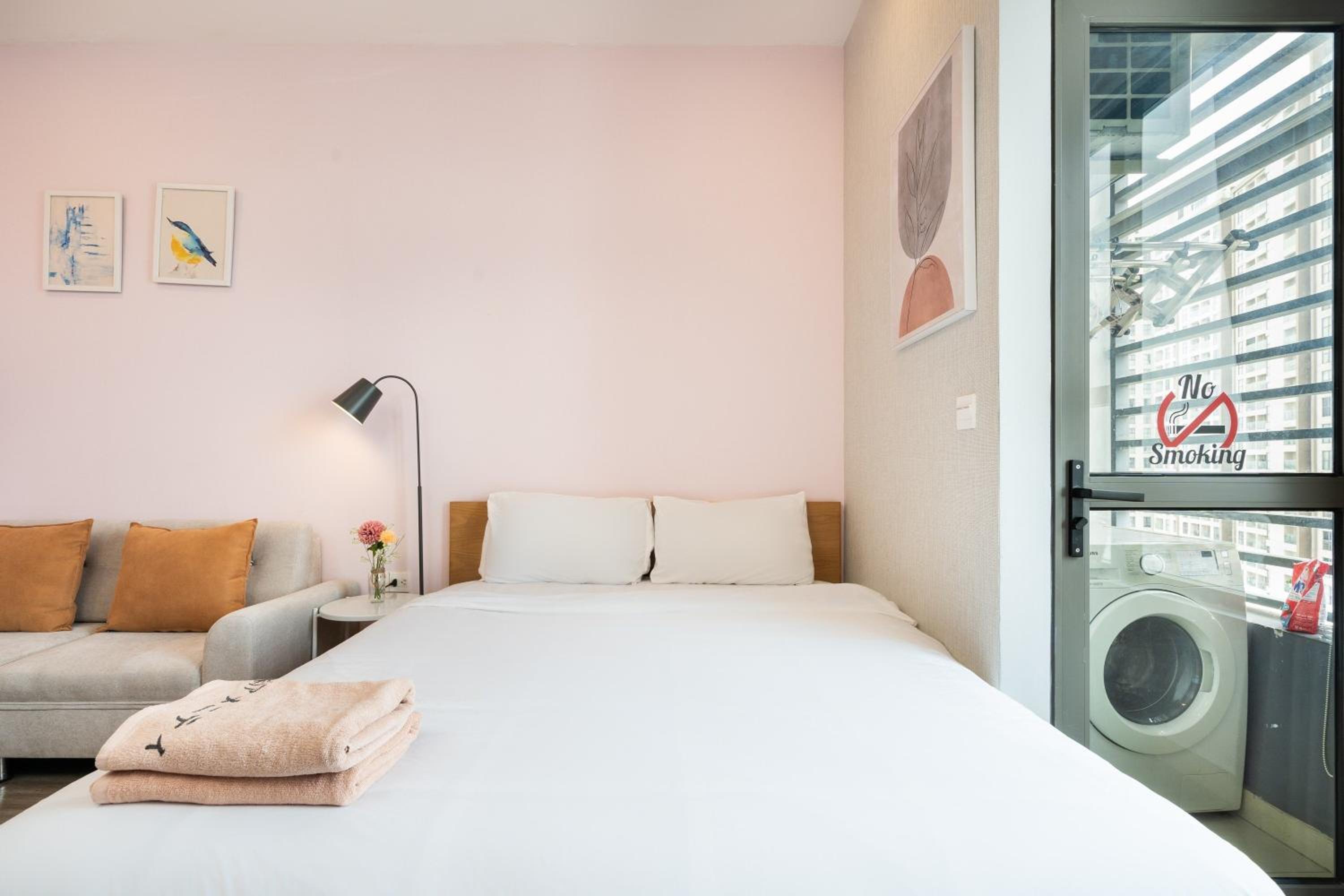 Sài Gòn Quận 4 - Căn Hộ Rivergate, Miễn Phí Hồ Bơi
