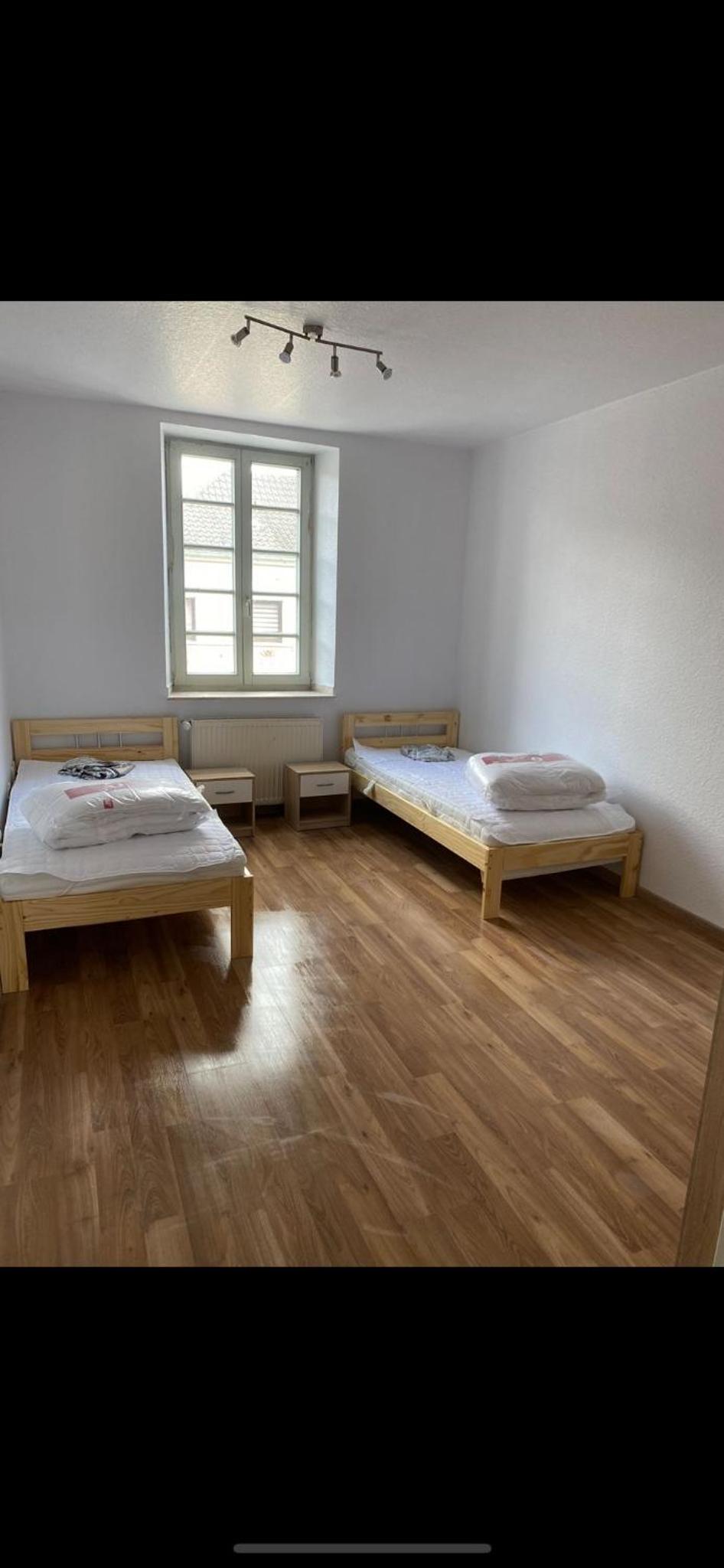 3 Zimmer Monteurswohnung in 400 Jahre alter Lateinschule LS24