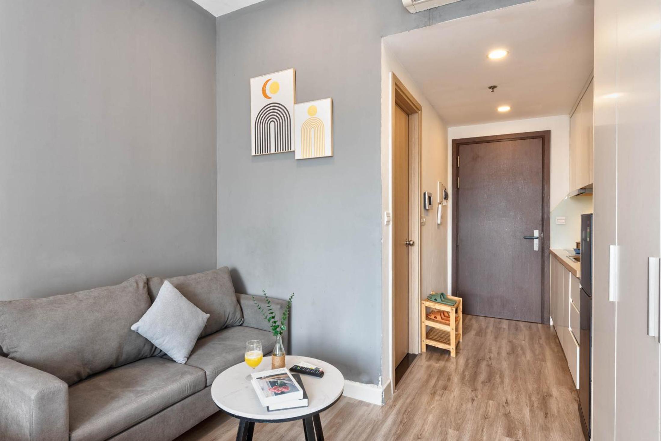 Sài Gòn Quận 4 - Căn Hộ Rivergate, Miễn Phí Hồ Bơi