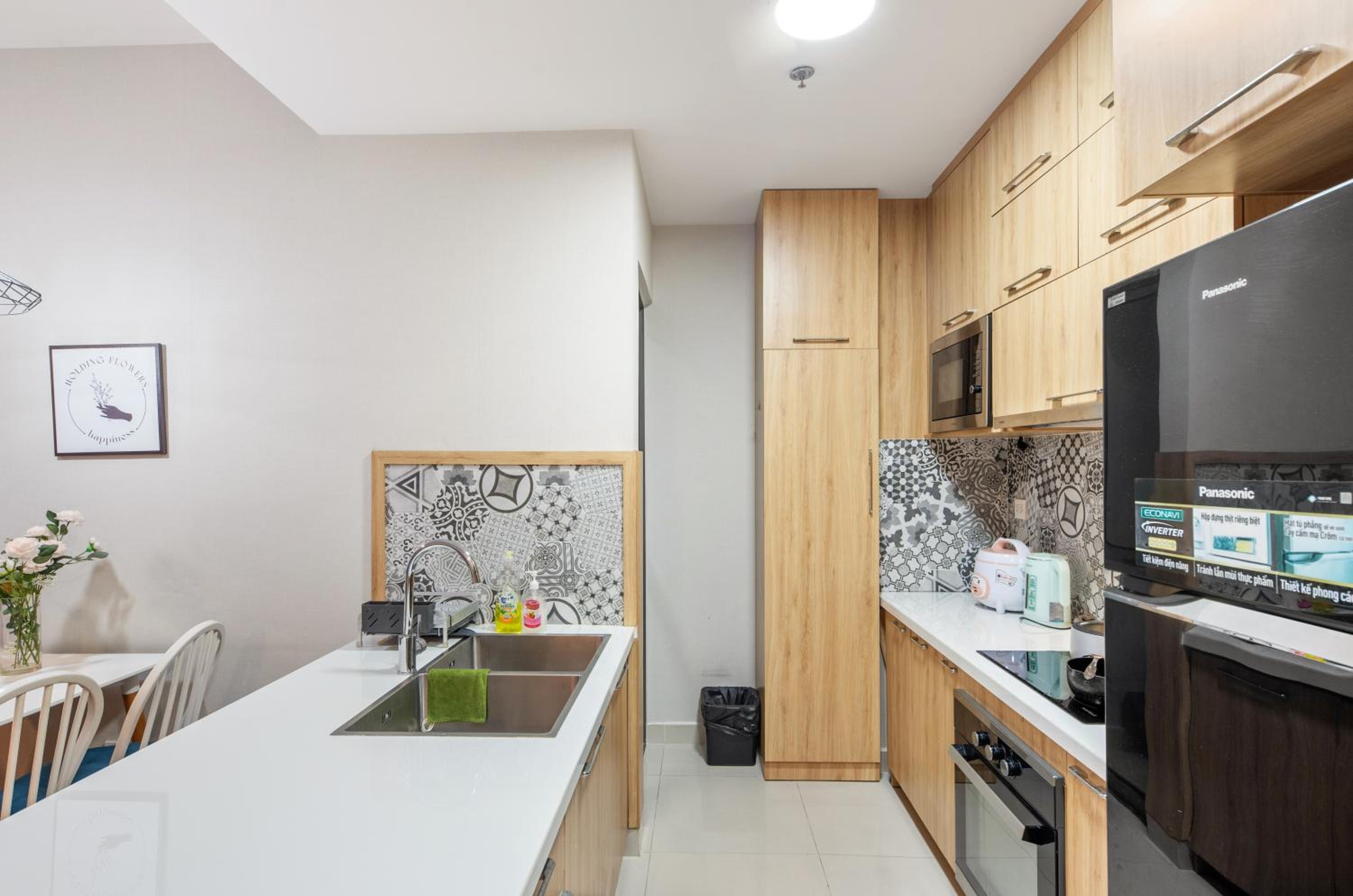 Sài Gòn Quận 4 - Căn Hộ Rivergate, Miễn Phí Hồ Bơi