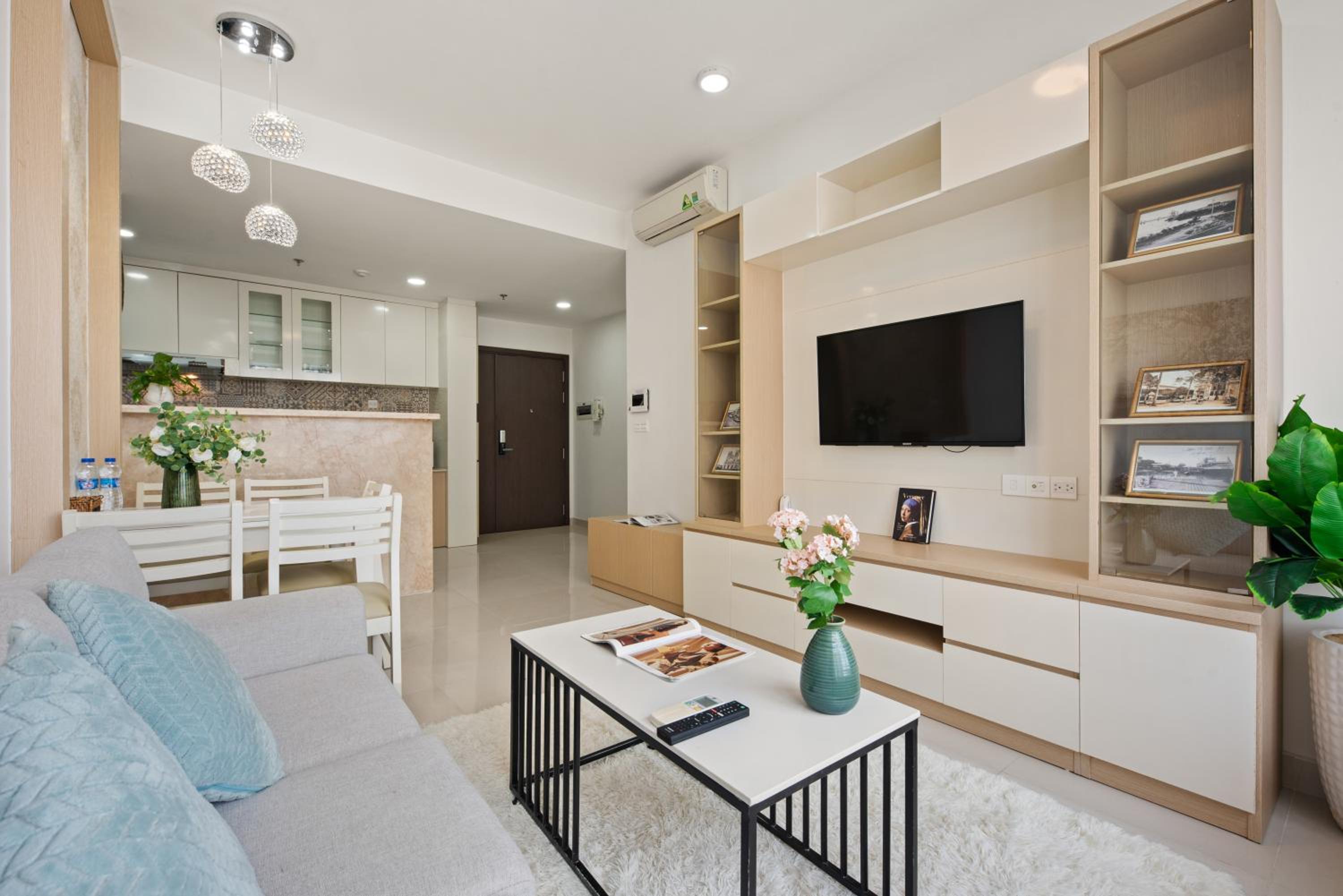 Sài Gòn Quận 4 - Căn Hộ Rivergate, Miễn Phí Hồ Bơi