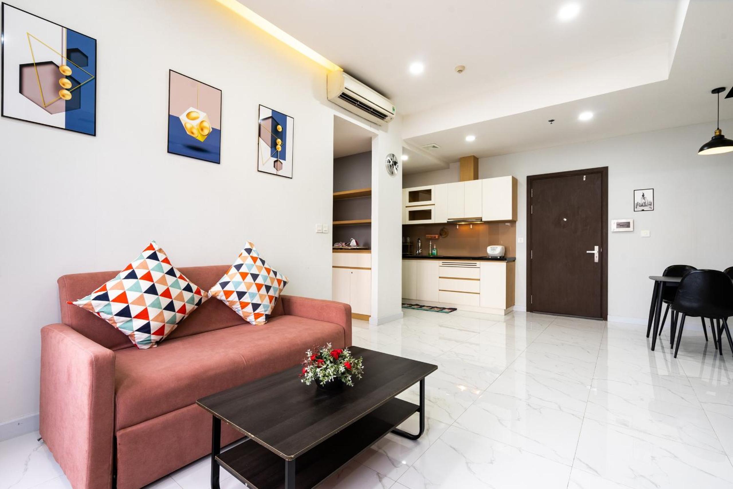 Sài Gòn Quận 4 - Căn Hộ Rivergate, Miễn Phí Hồ Bơi