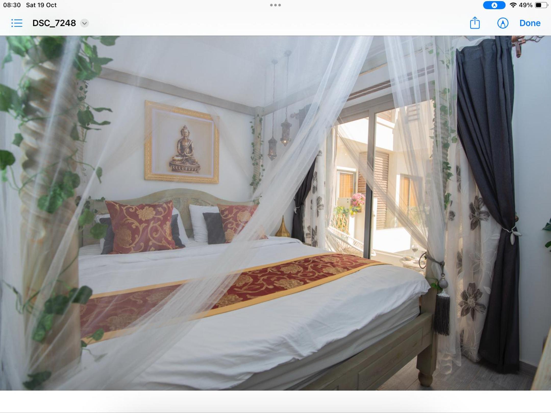 Sea View Suite Sleeps 2 with Parking