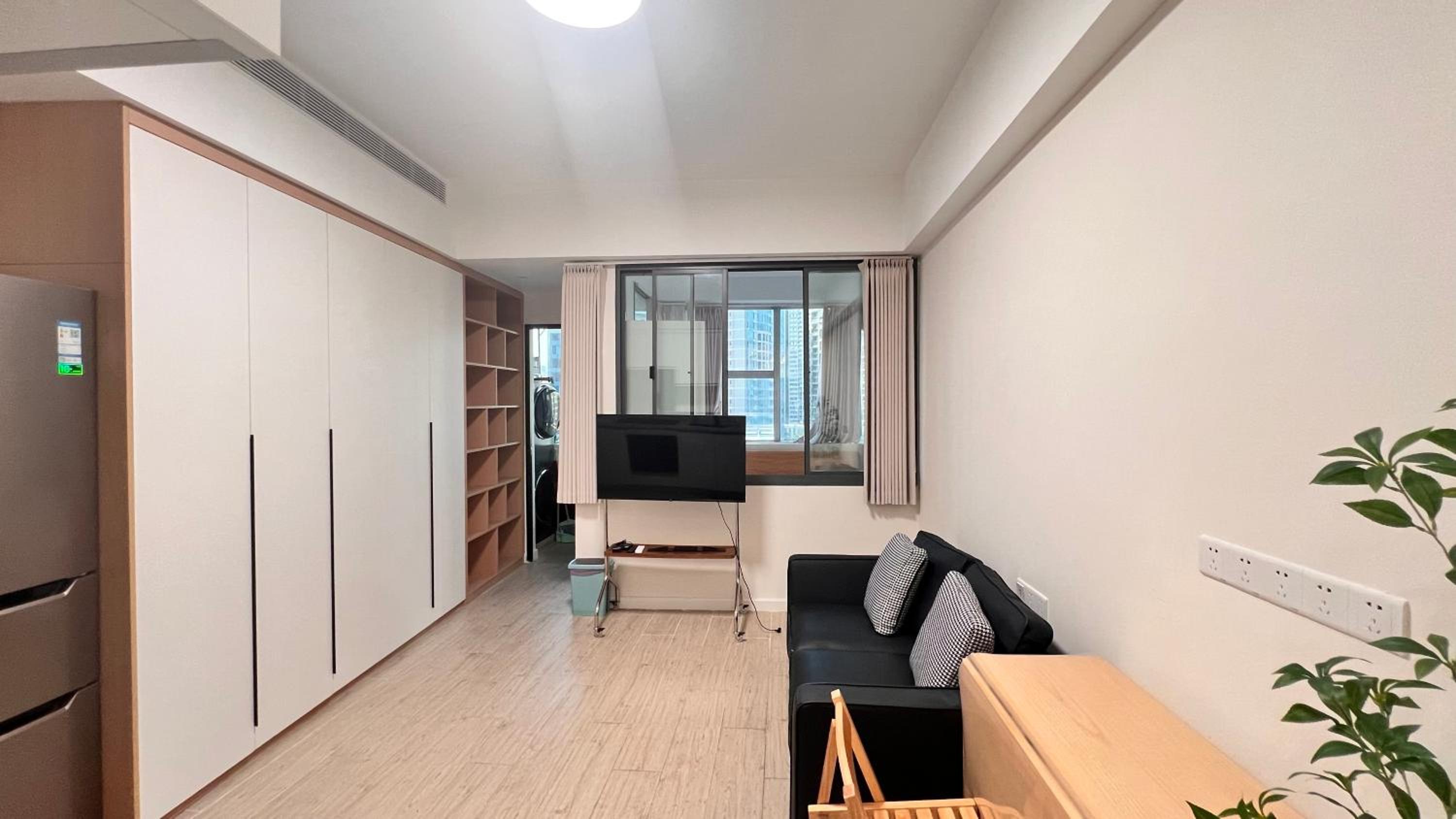 House of Great White Apartment