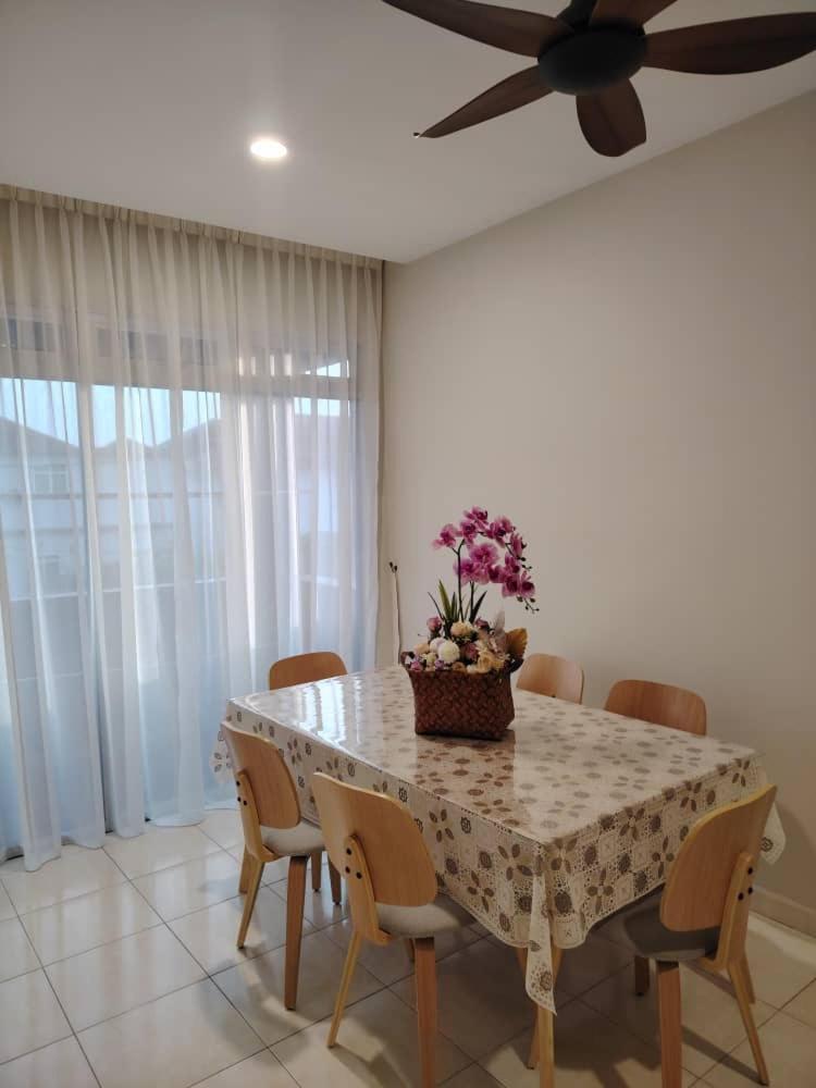 12pax -Bakap Indah 2Storey Corner House Big Space photo 8
