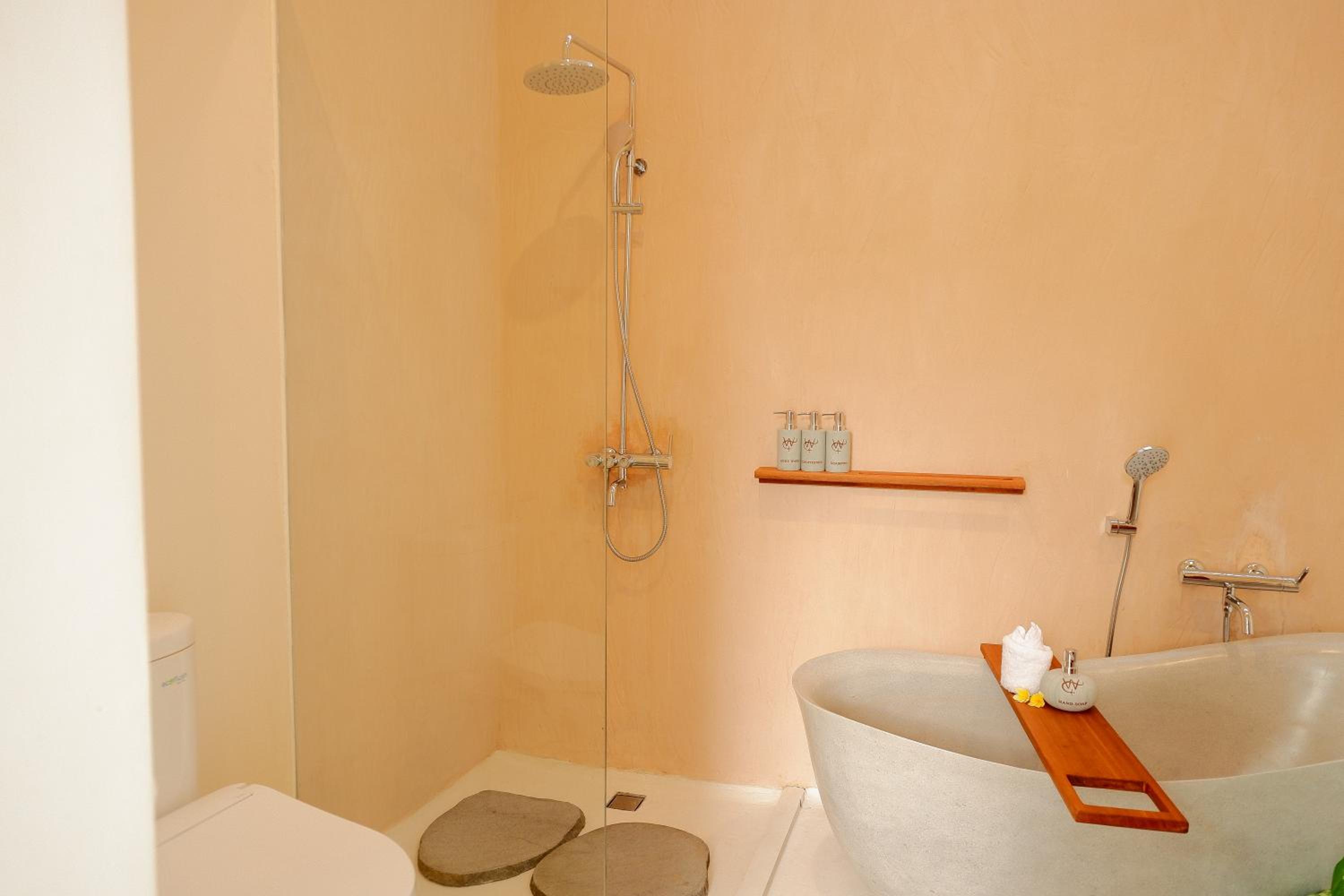WAHA by Perla - 3BR Oasis Villa close to the beach