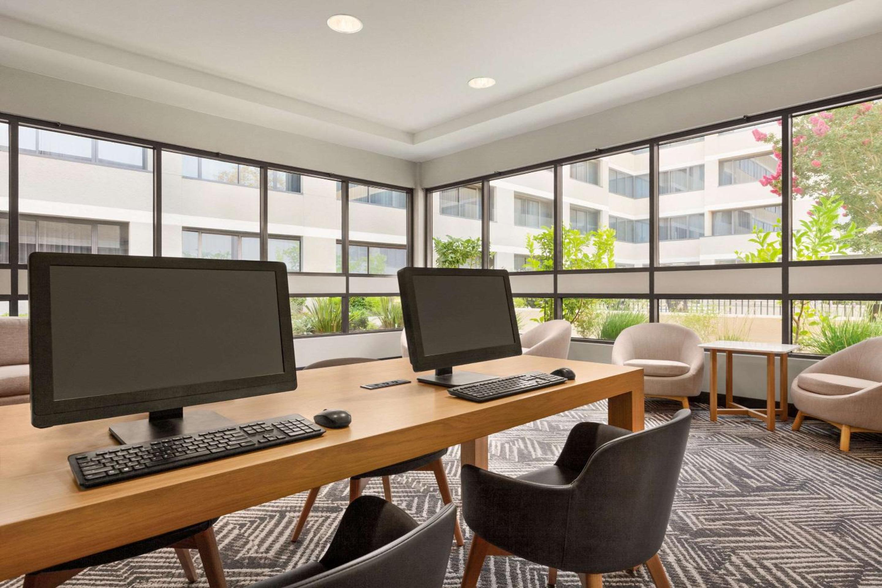 Radisson Hotel Sunnyvale - Silicon Valley - Property Image 29