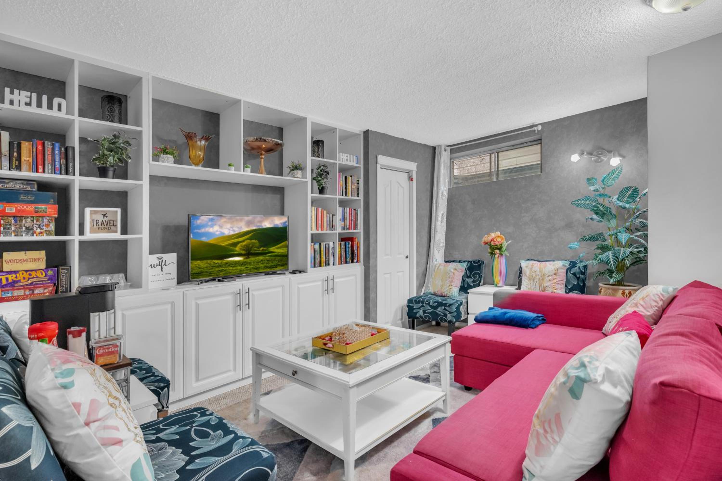 33 Executive Home, Ac, Airport