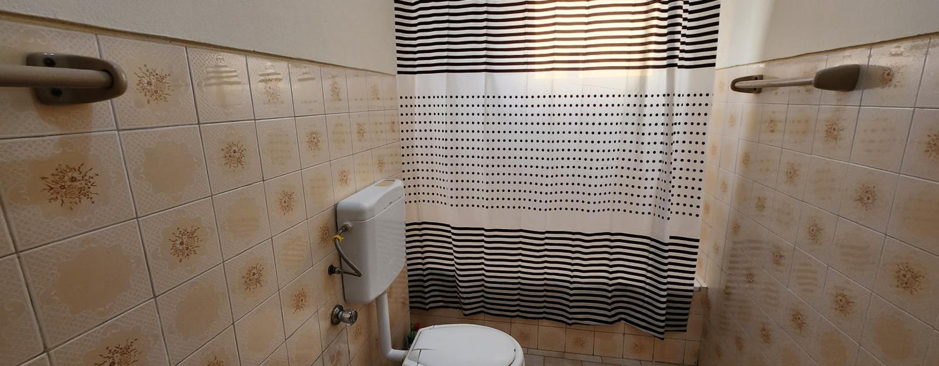 Meeting Point Hostels-Praia Beachwalk-NO CASH ACCEPTED-Also in Fogo & Tarrafal