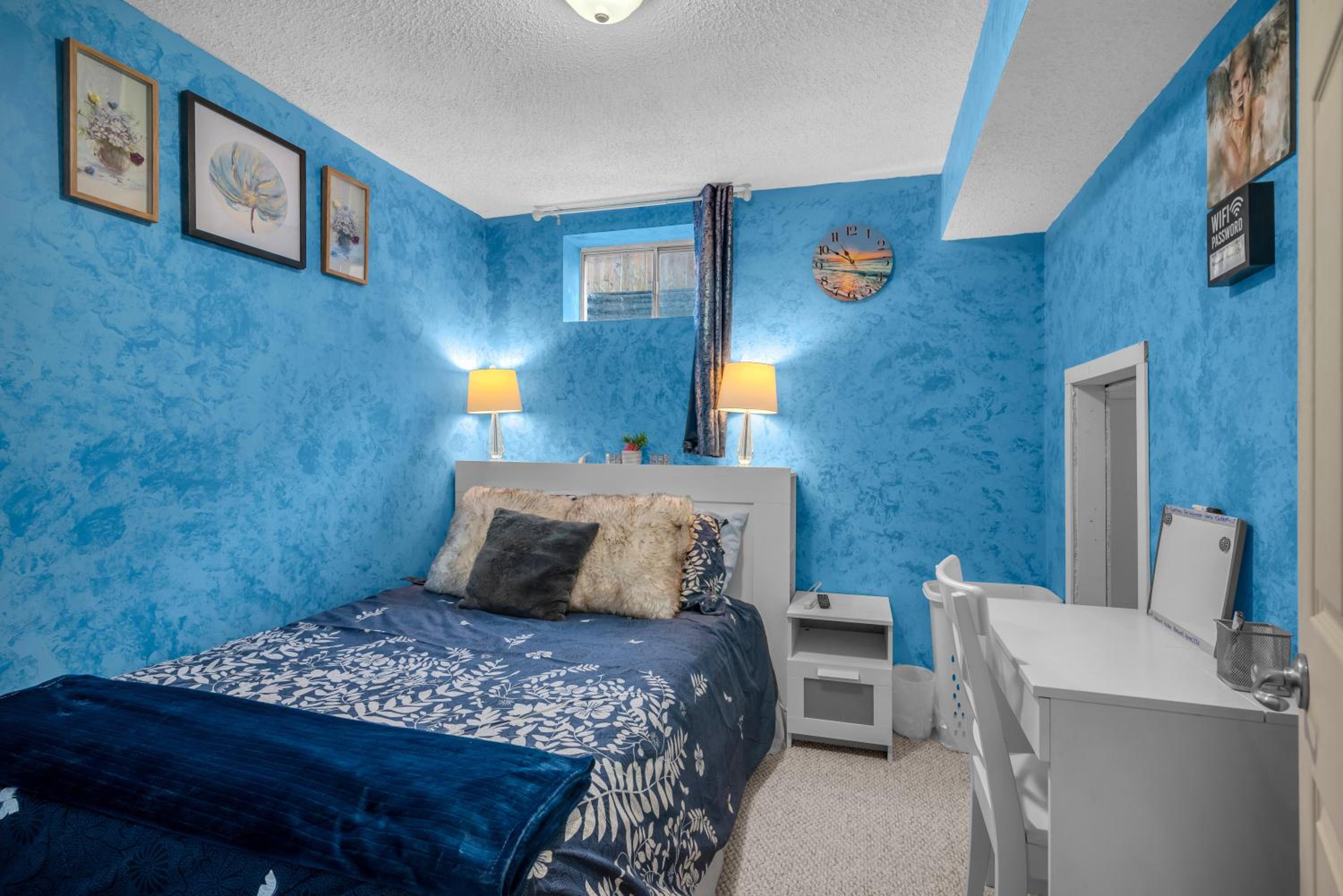 33 Executive Home, Ac, Airport