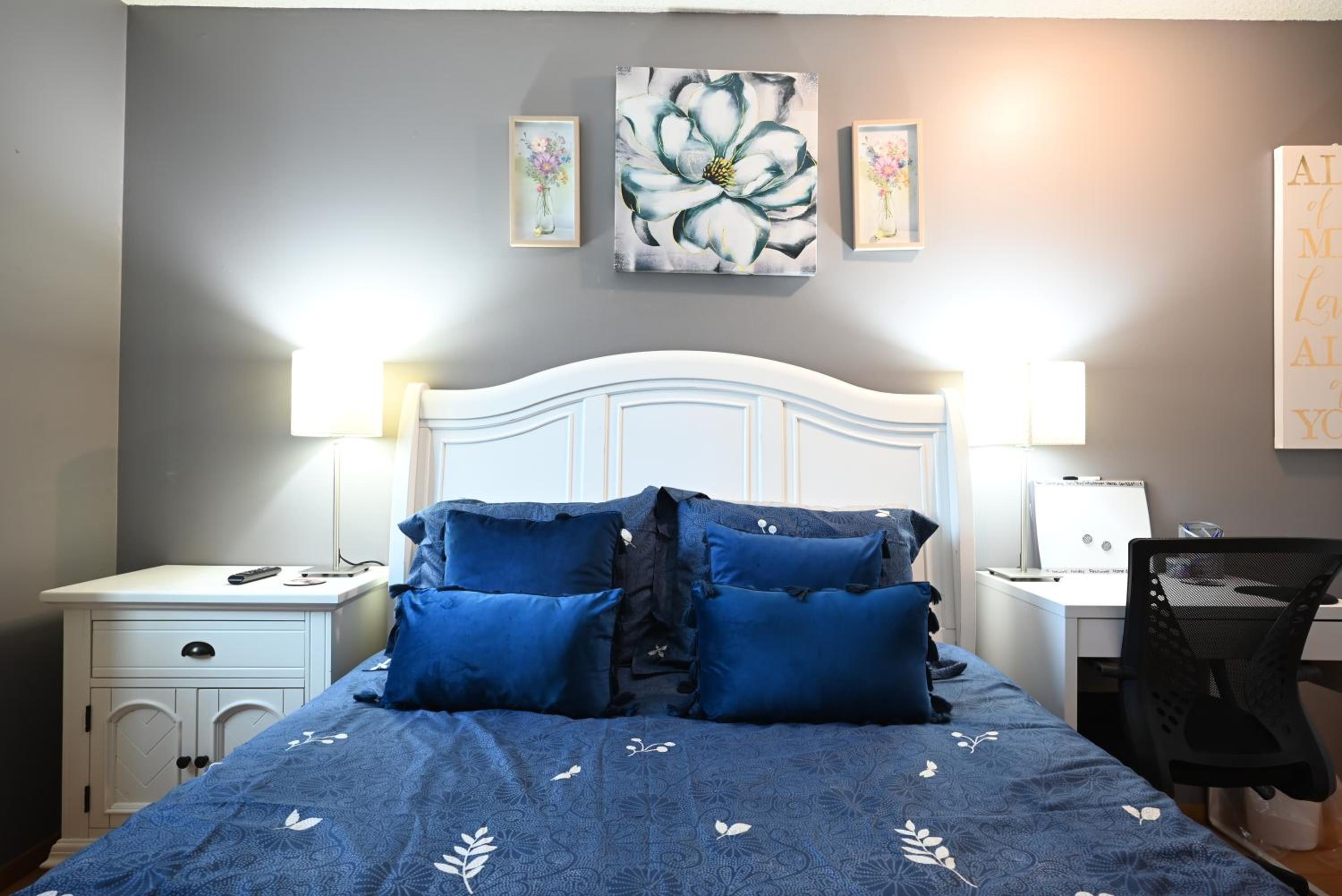 33 Executive Home, Ac, Airport