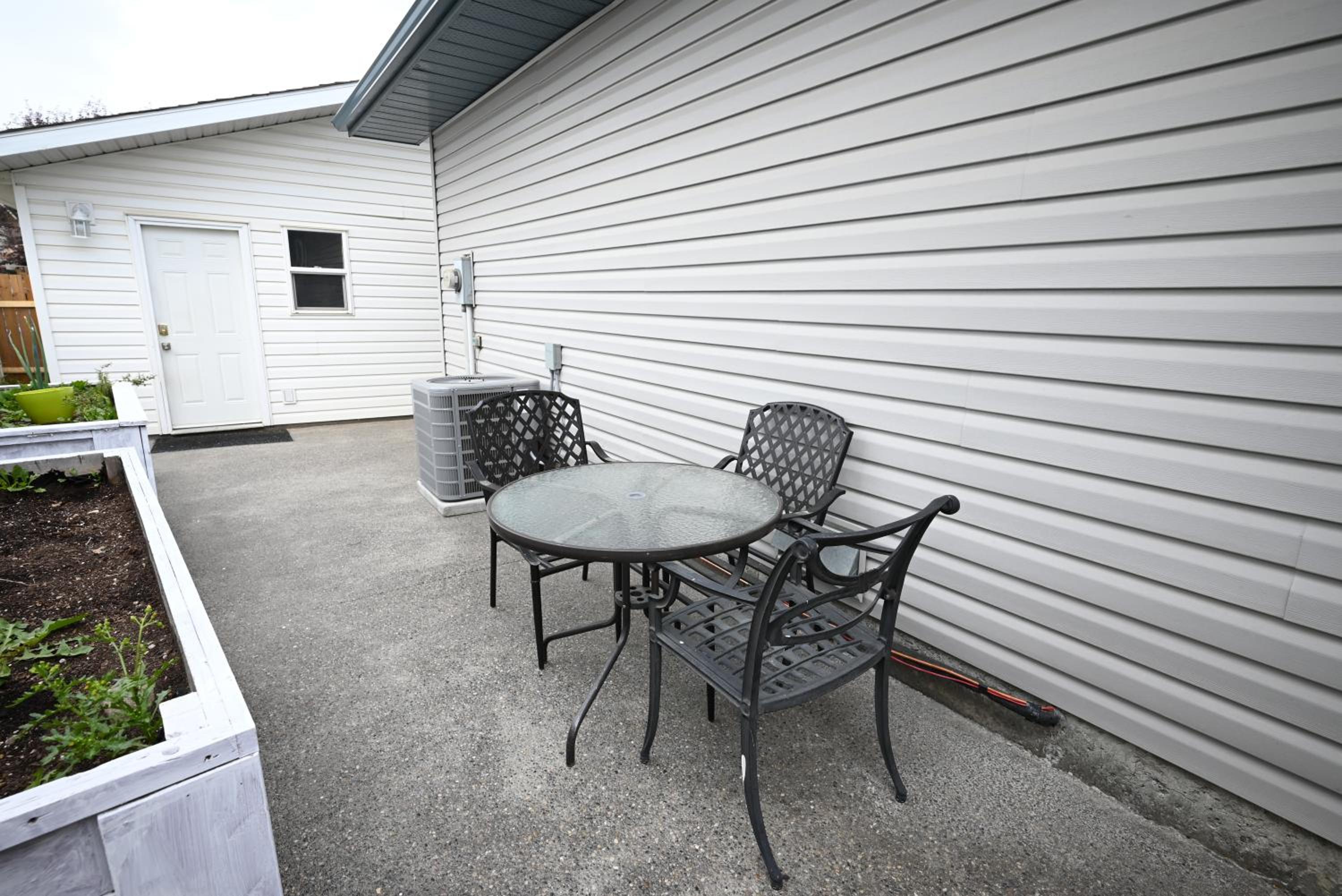 33 Executive Home, Ac, Airport