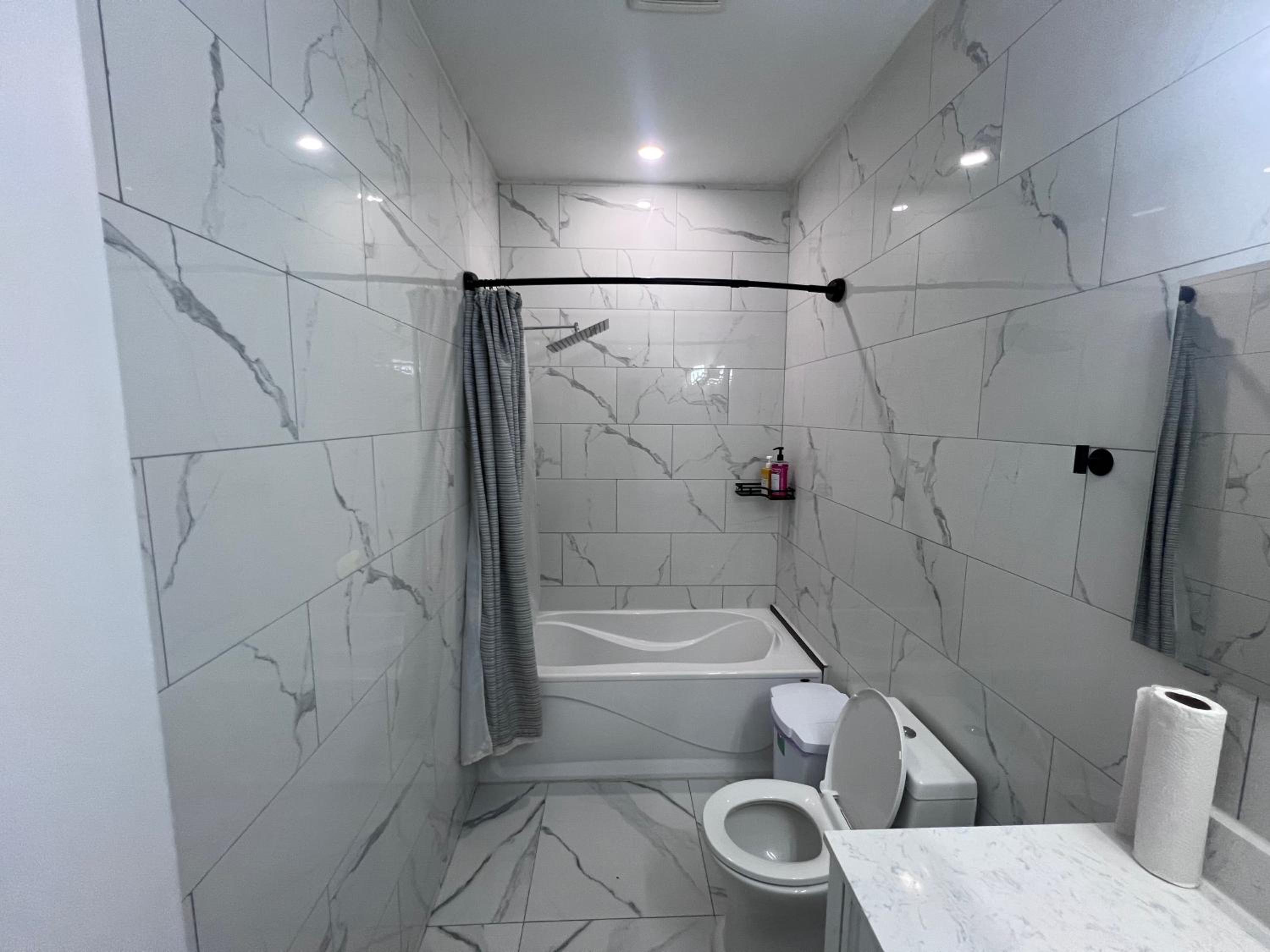 Cambridge Vacations - B5 Private Room In Cambridge - Property Image 8