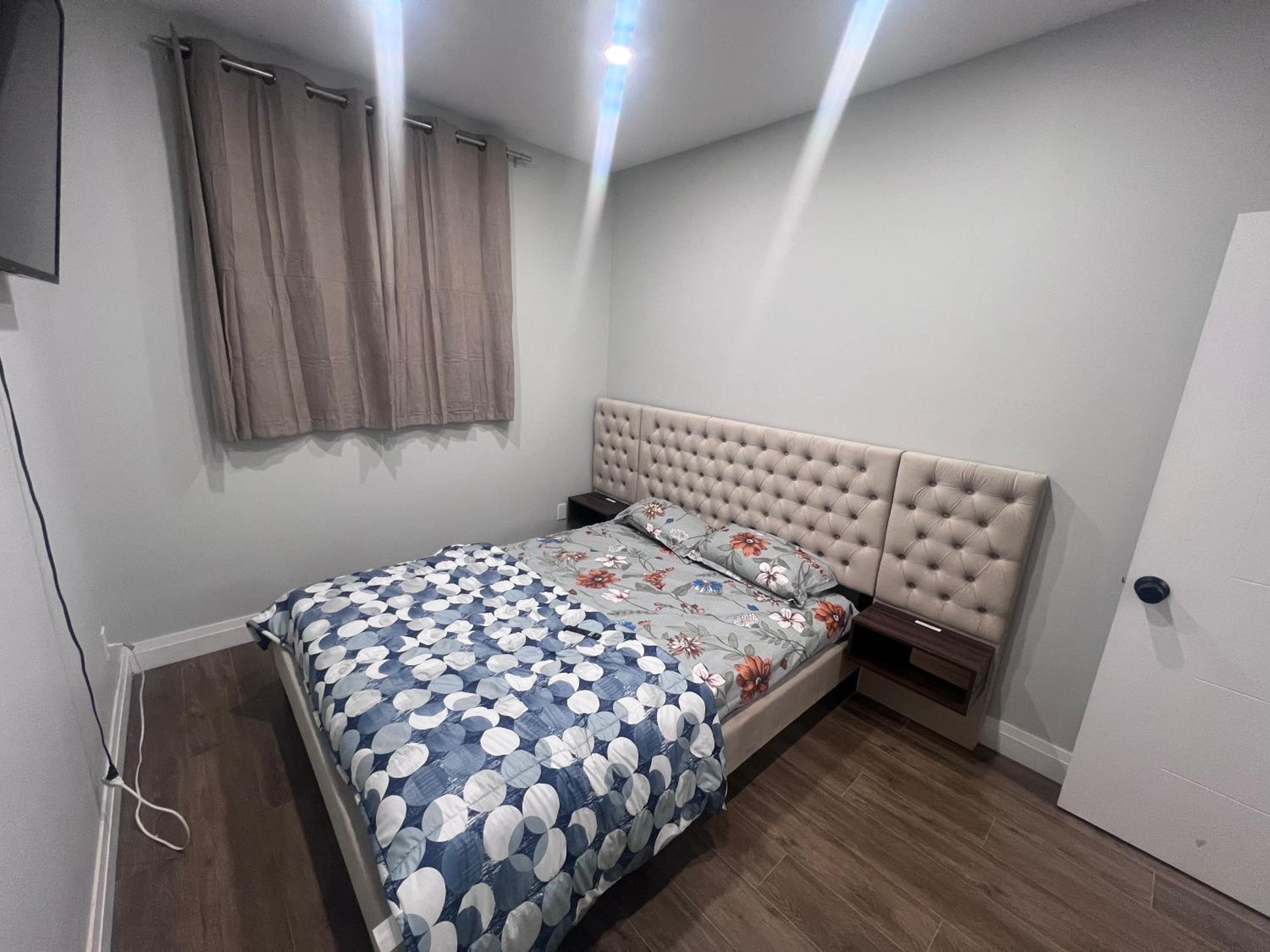 Cambridge Vacations - B5 Private Room In Cambridge - Property Image 7