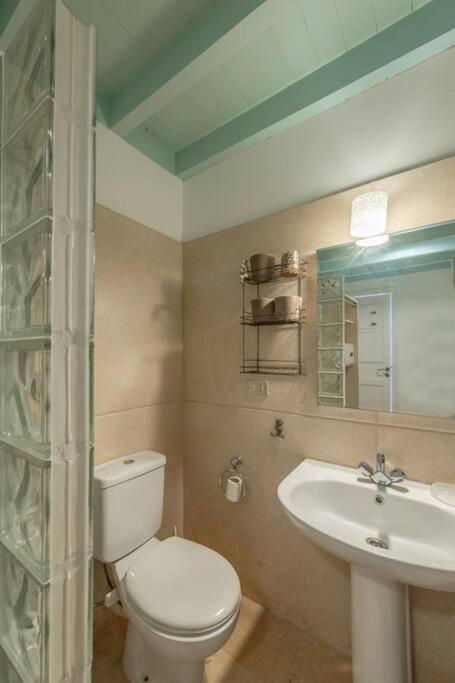 Luxury apartment on the Marina
