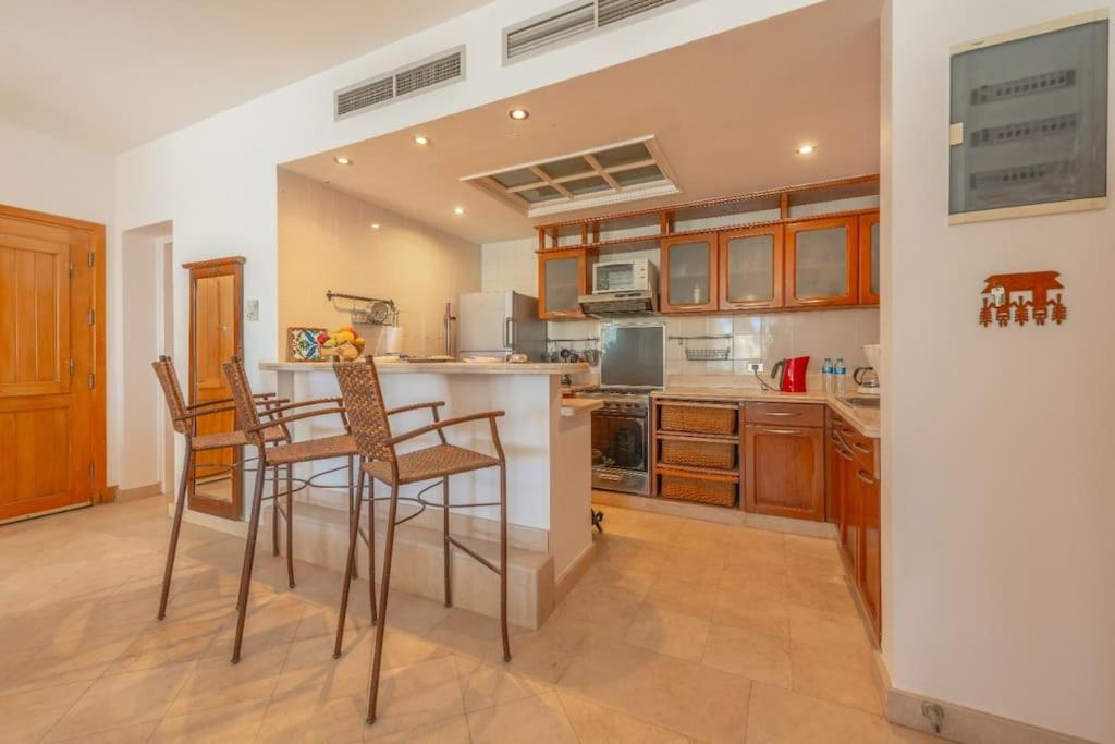 Luxury apartment on the Marina