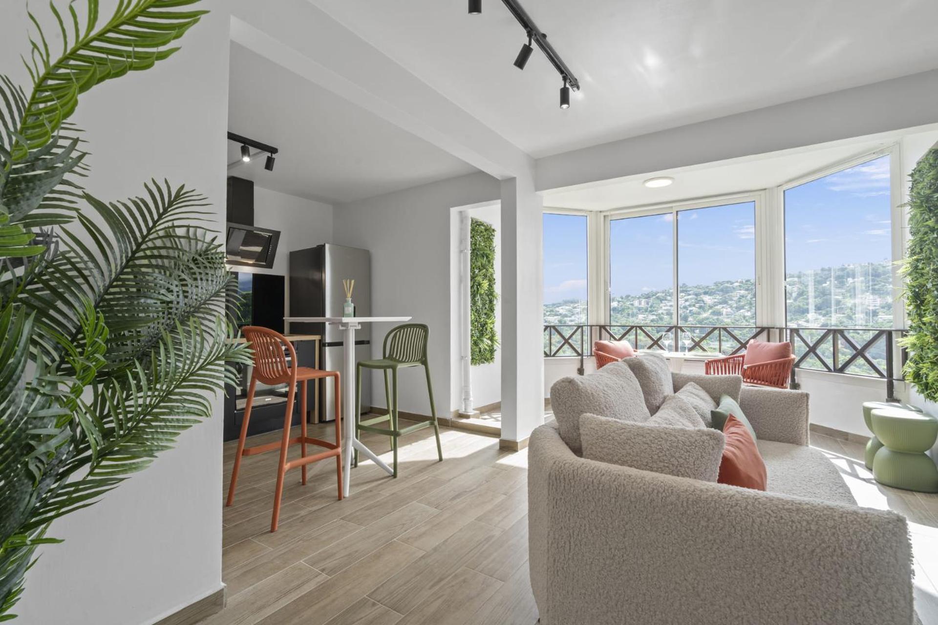 Duplex Palm view 3