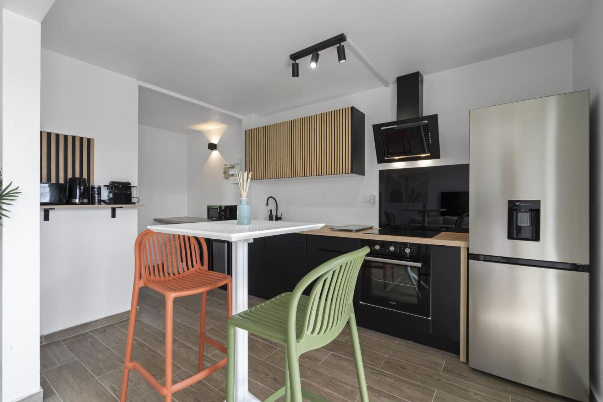 Duplex Palm view 4