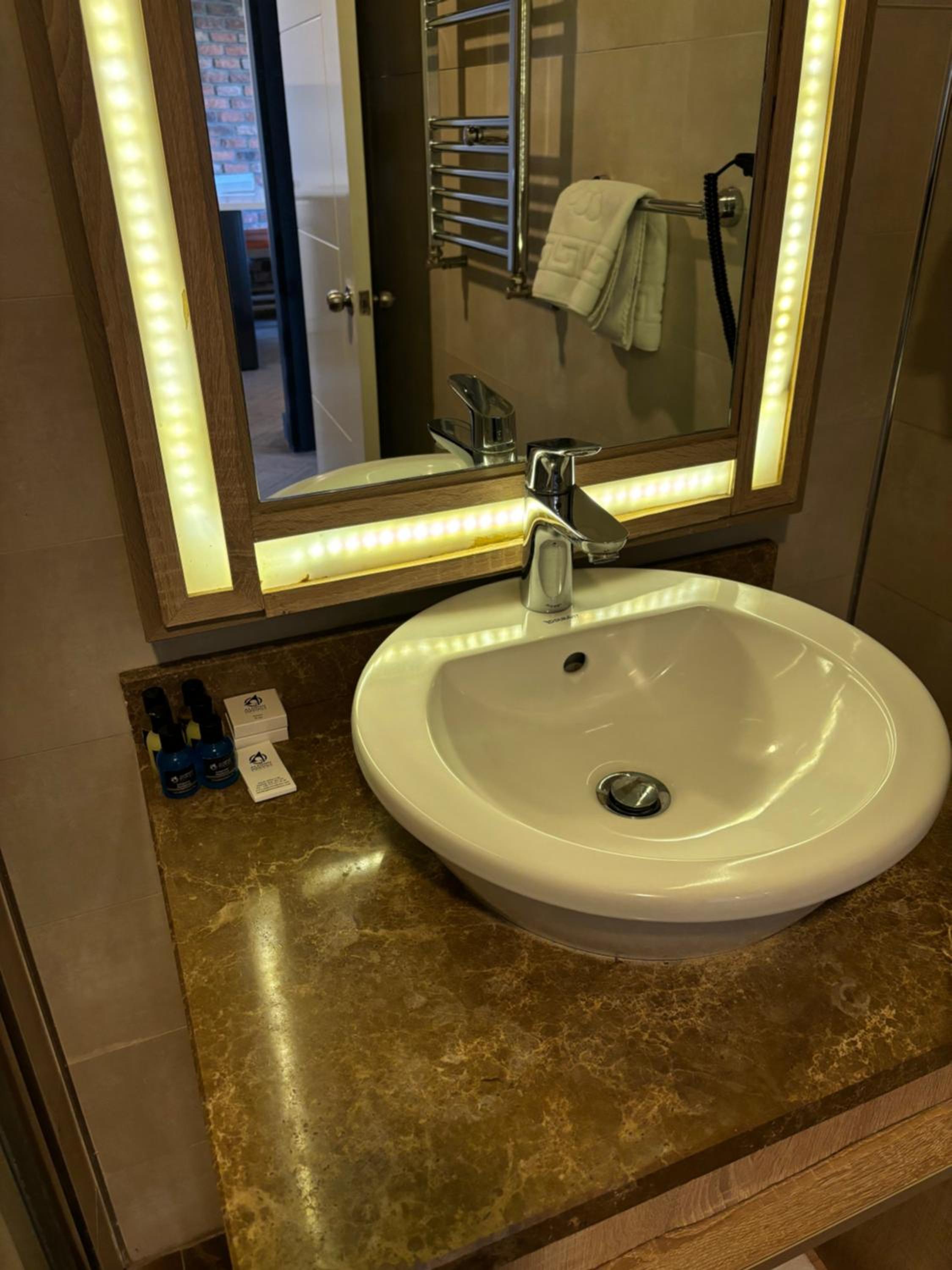 Aldino Residence - Image 32