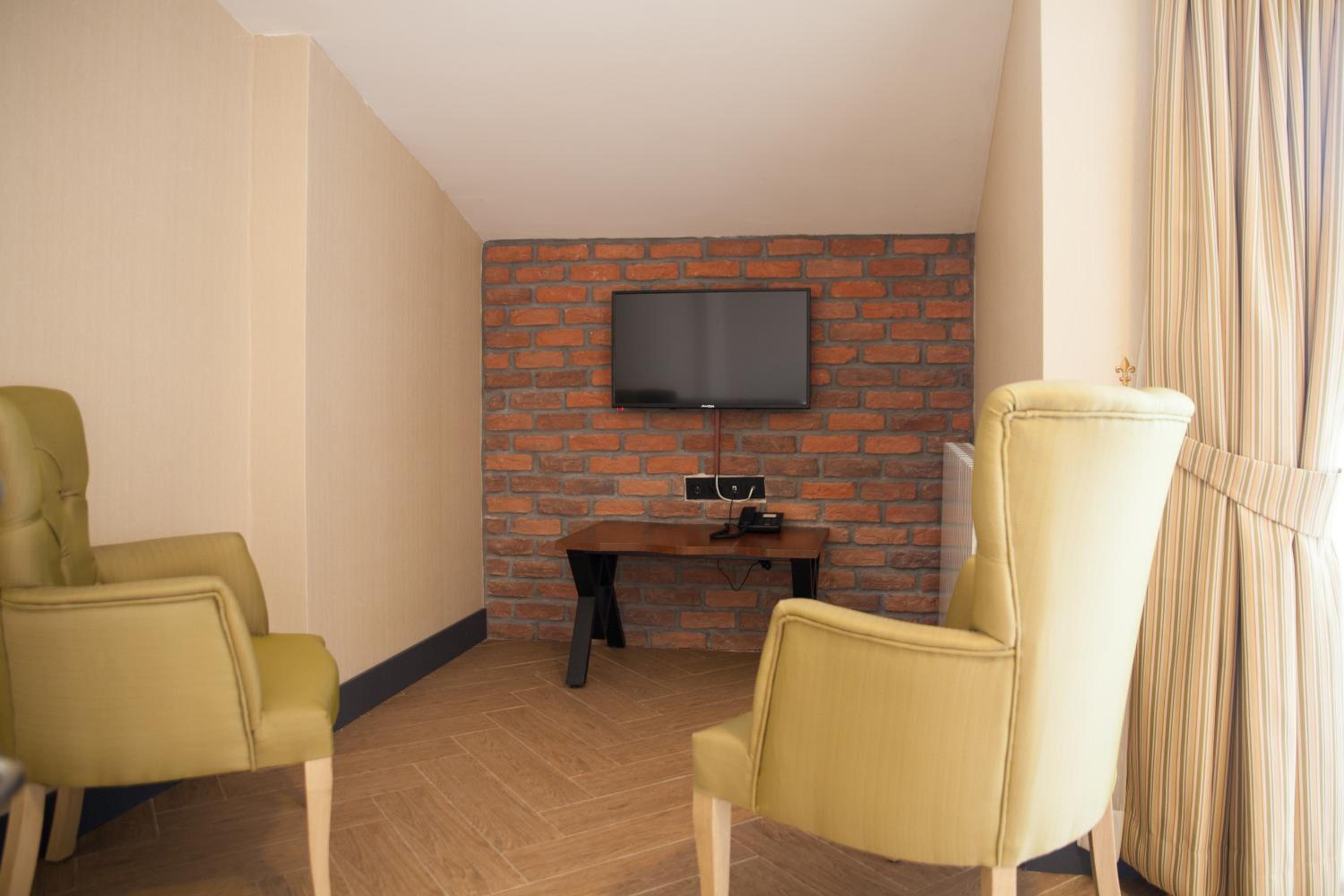 Aldino Residence - Image 65