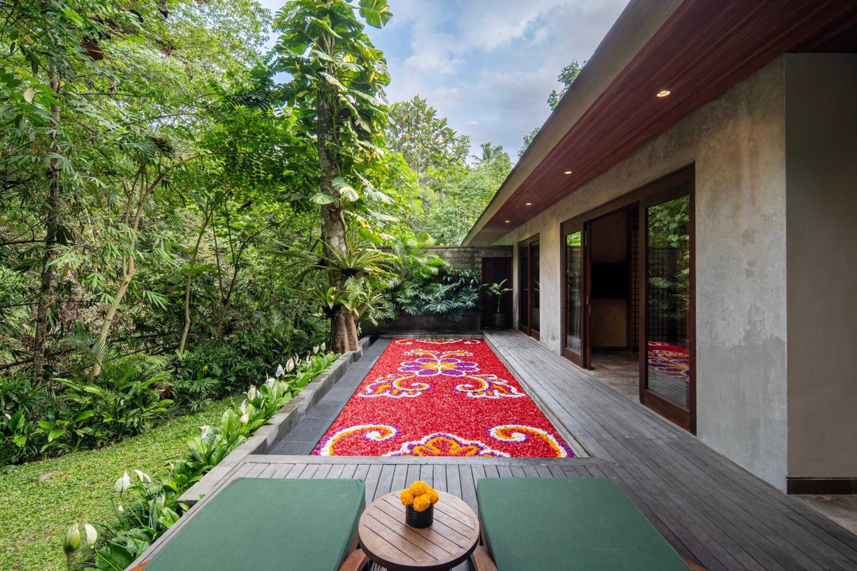 Hotel Suweta Villa Ubud - Image 1