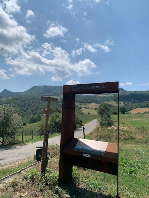 La Mirella