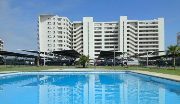 Departamento en Avenida del Mar Primera Fila
