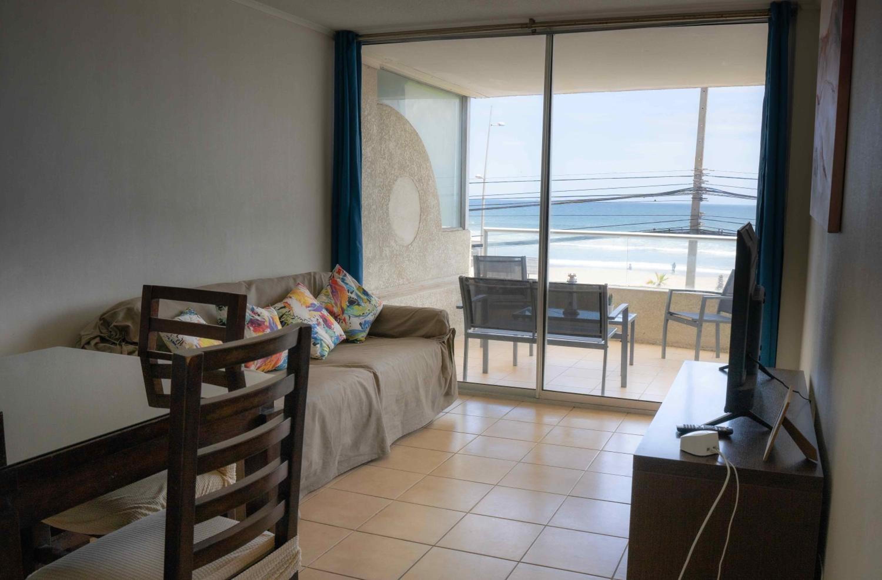 Departamento en Avenida del Mar Primera Fila