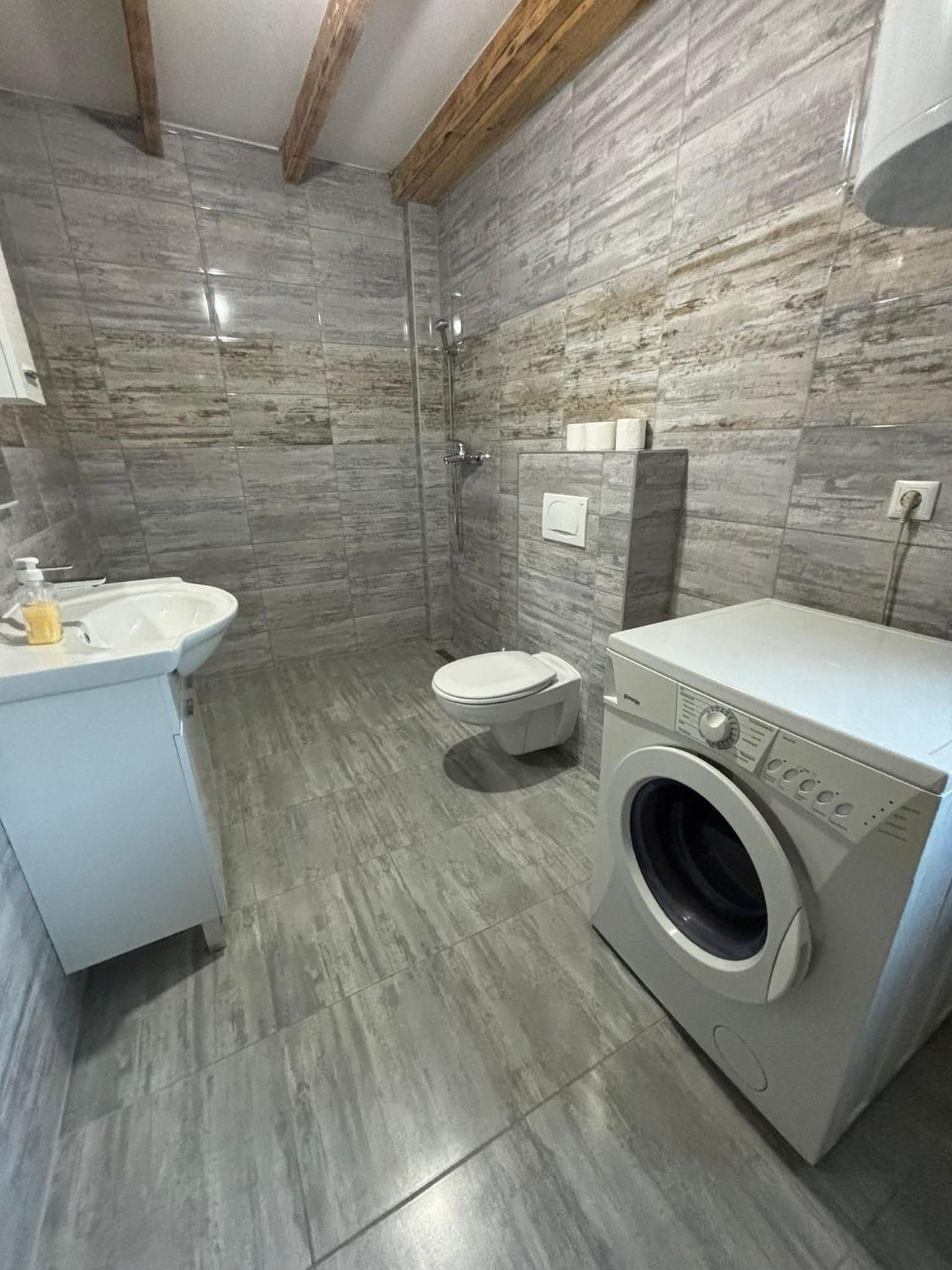 Pool & Rest Holiday Home 3D