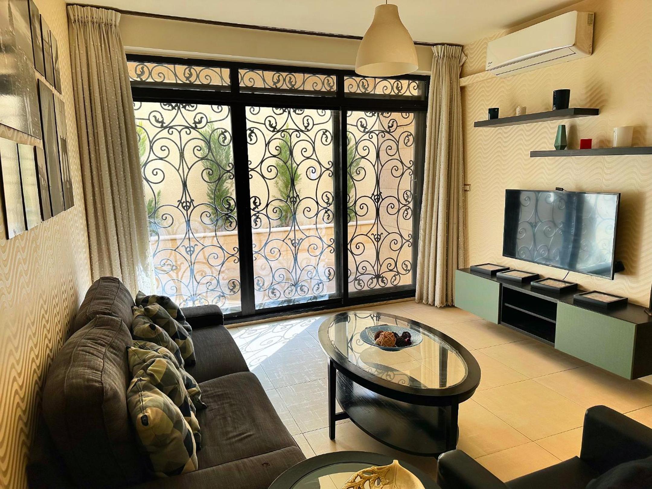 Abdoun Modern Studio