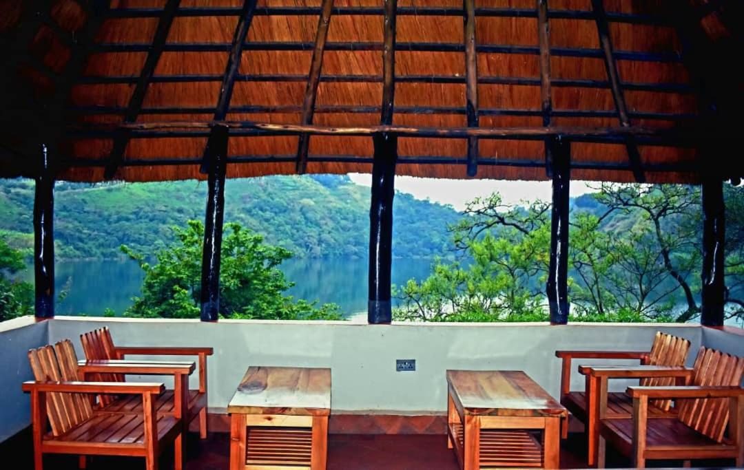 Bahundu Safari Lodge
