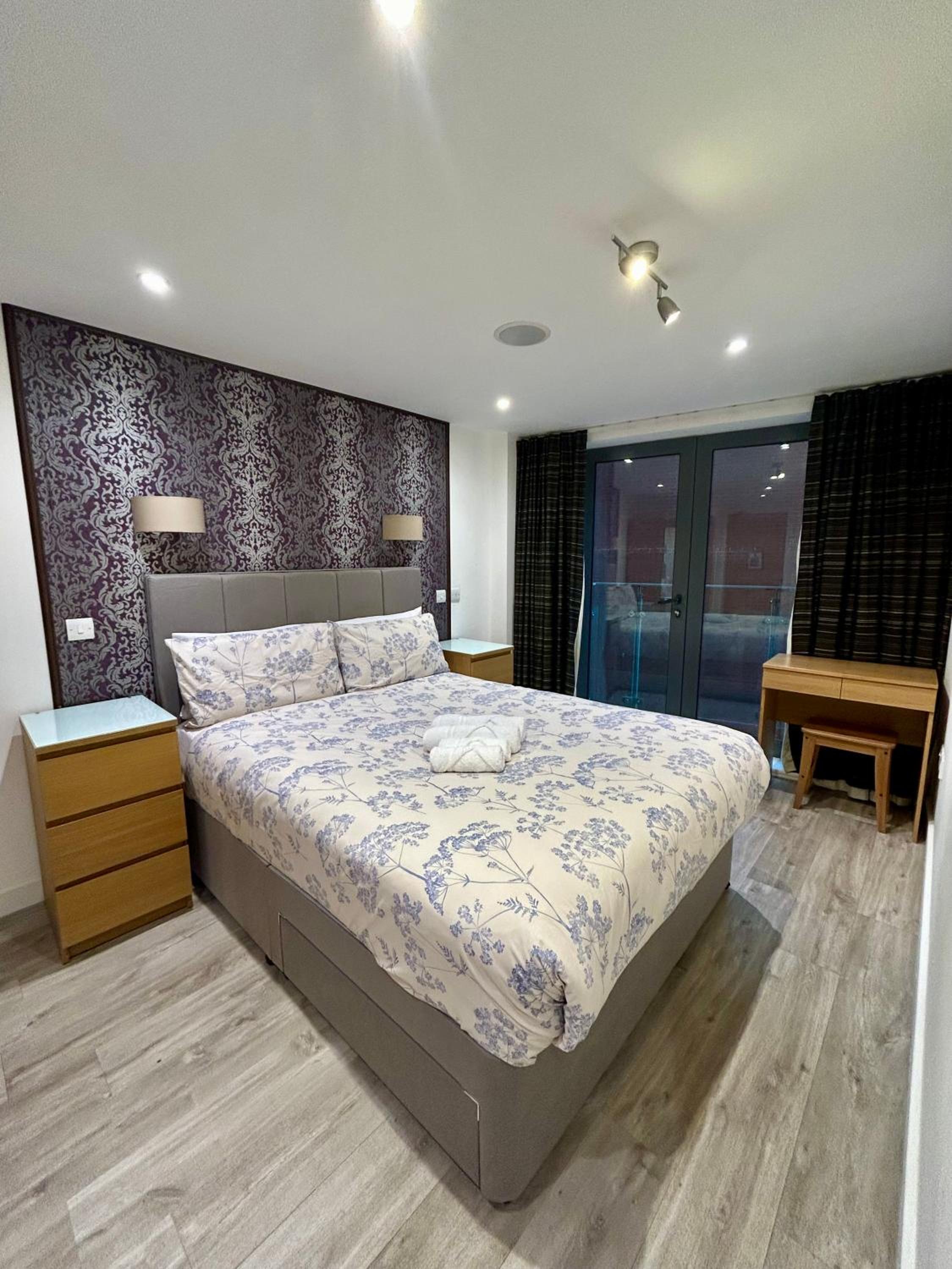 Cosy City Centre Location, Hydro Massage Showe view 4