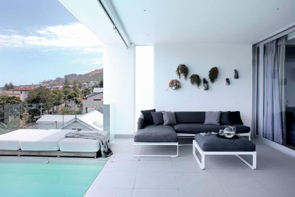 Camps Bay Getaway view 4