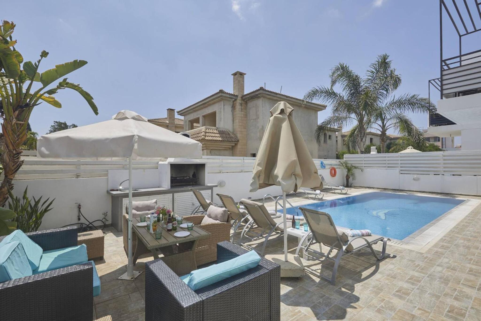 Protaras Pearl Villa Pe15