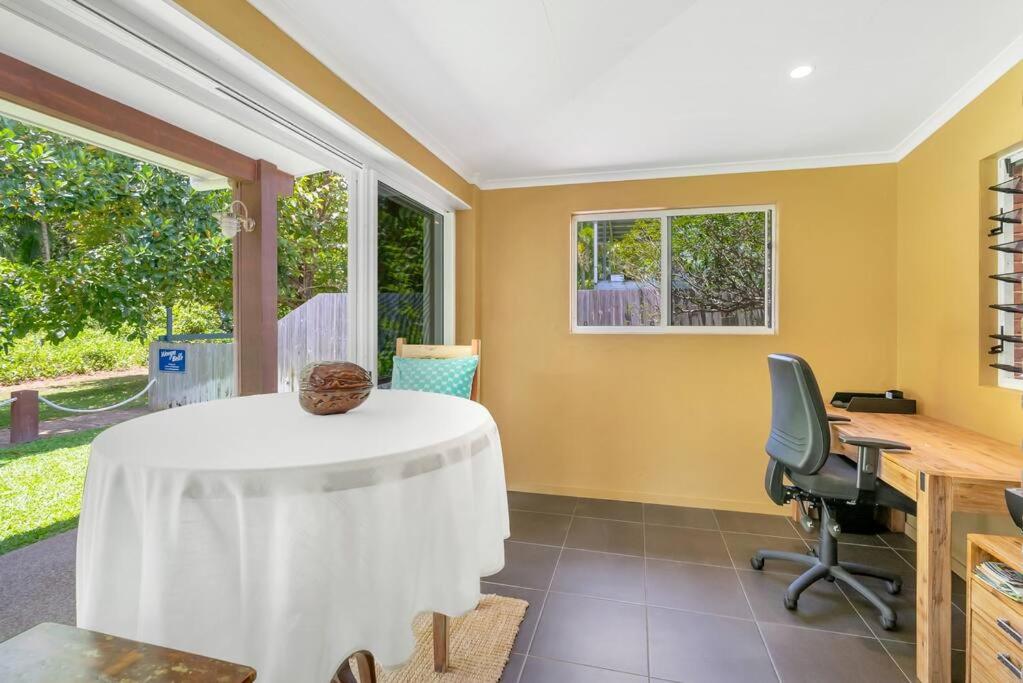 Absolute Beachfront WongaBelle- Pet Friendly