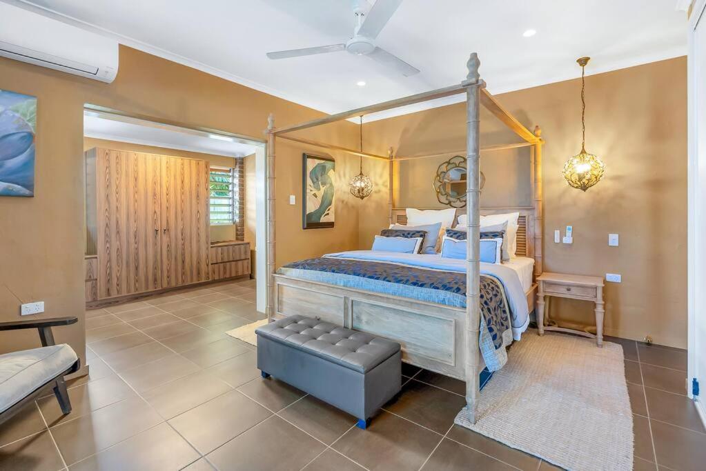 Absolute Beachfront WongaBelle- Pet Friendly