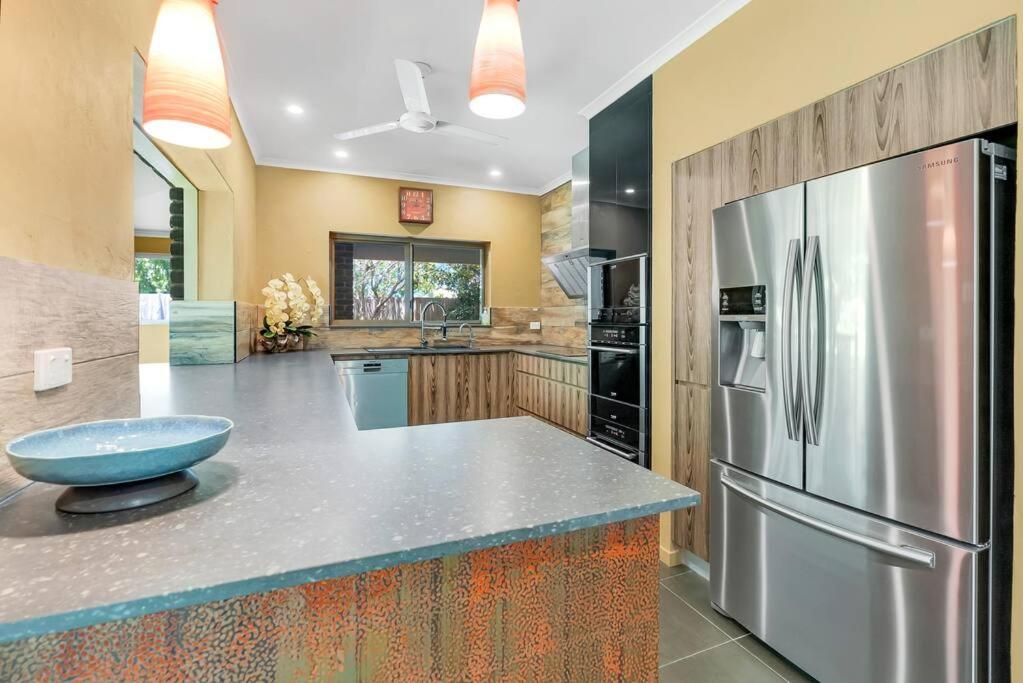 Absolute Beachfront WongaBelle- Pet Friendly