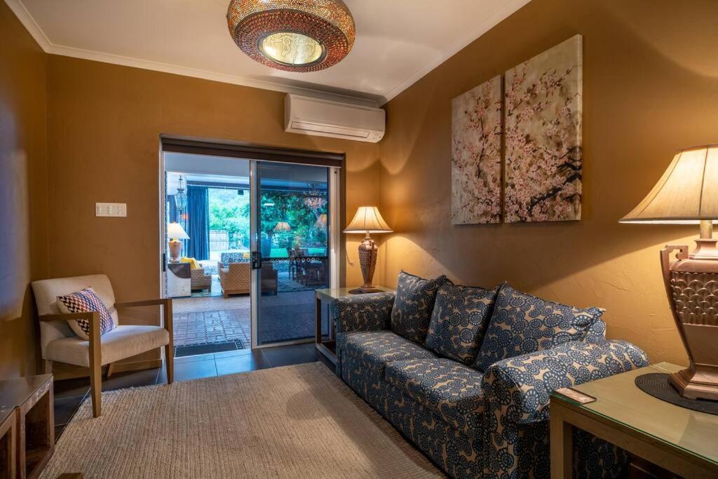 Absolute Beachfront WongaBelle- Pet Friendly