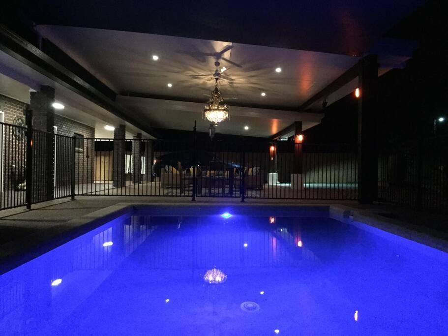 Absolute Beachfront WongaBelle- Pet Friendly