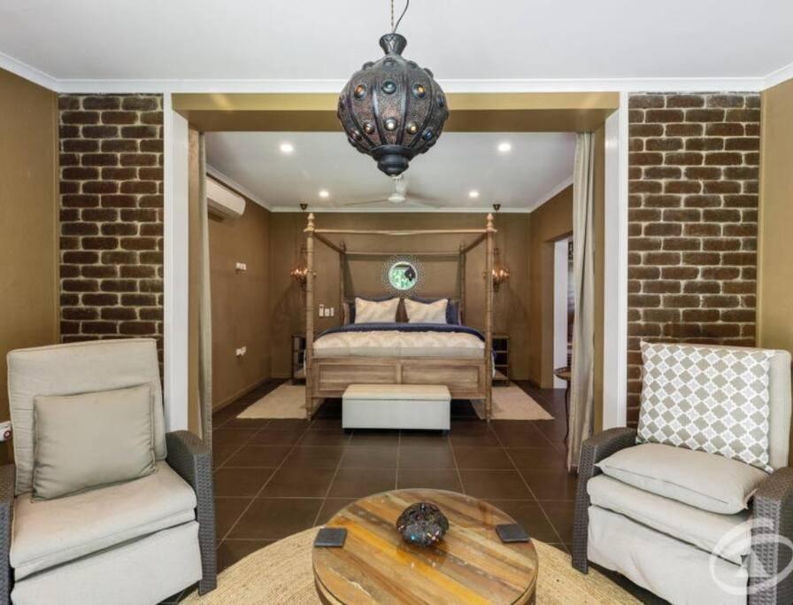 Absolute Beachfront WongaBelle- Pet Friendly