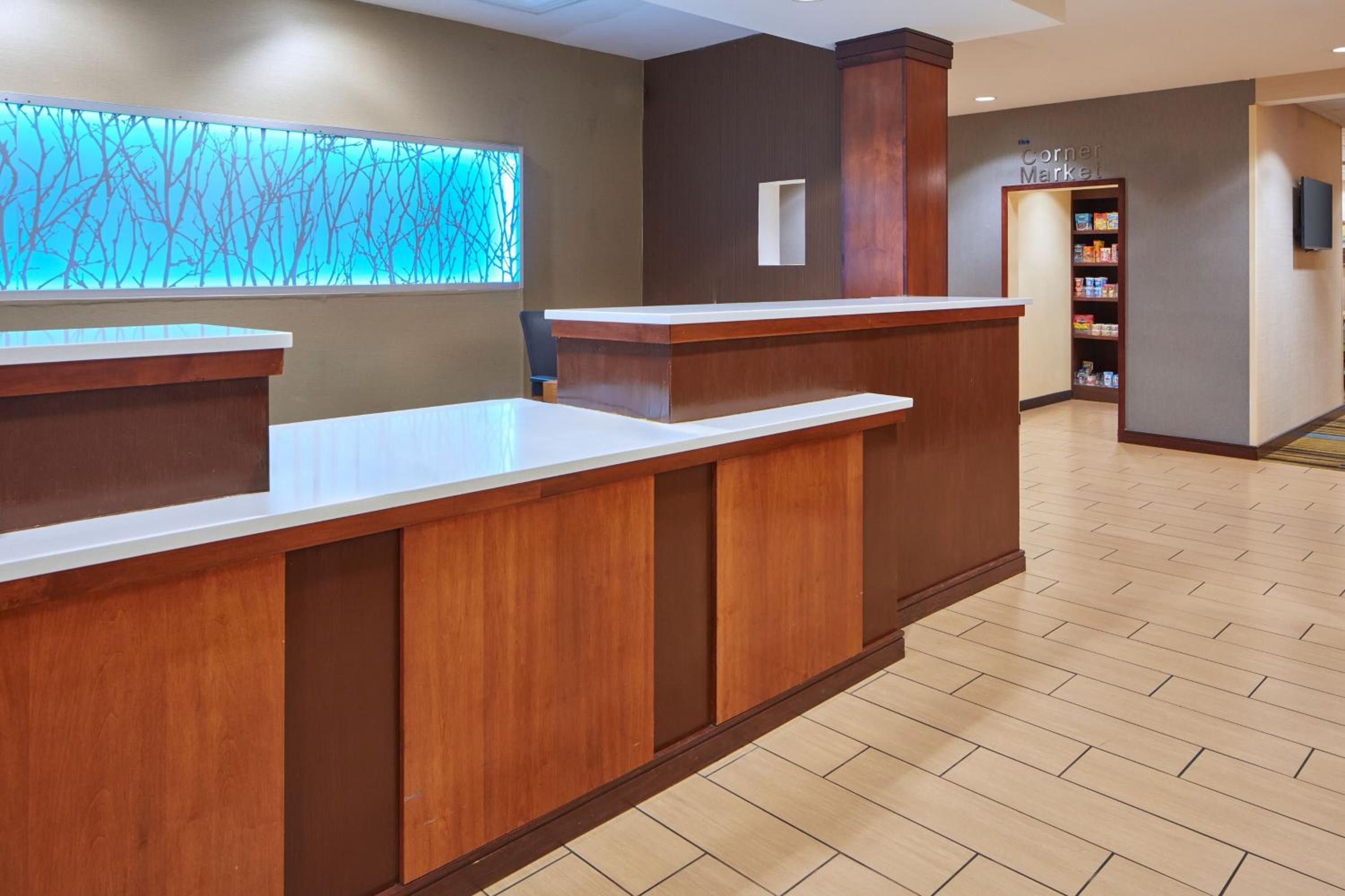 Frankfort Vacations - Fairfield by Marriott Frankfort - Property Image 1