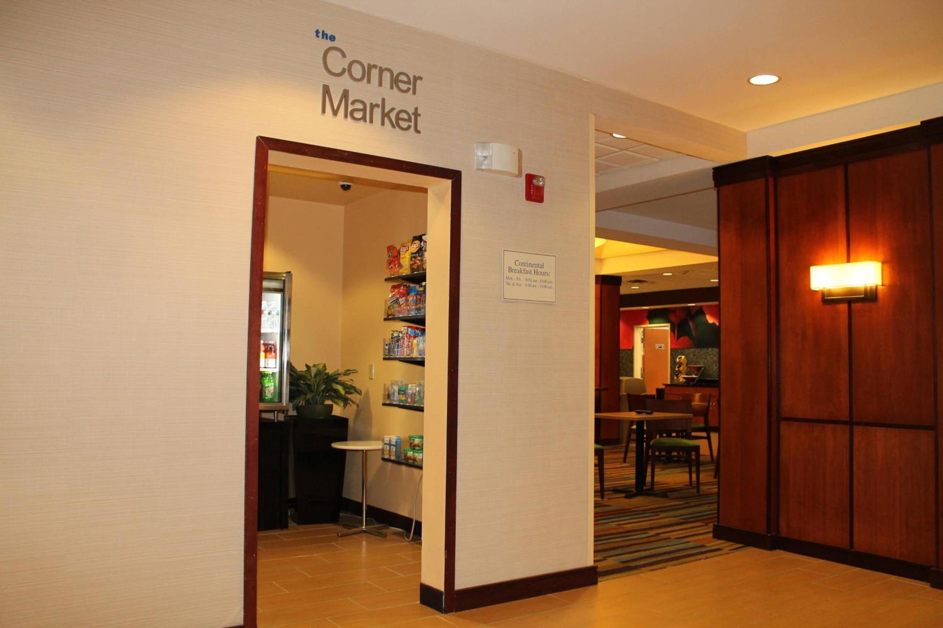 Frankfort Vacations - Fairfield by Marriott Frankfort - Property Image 13